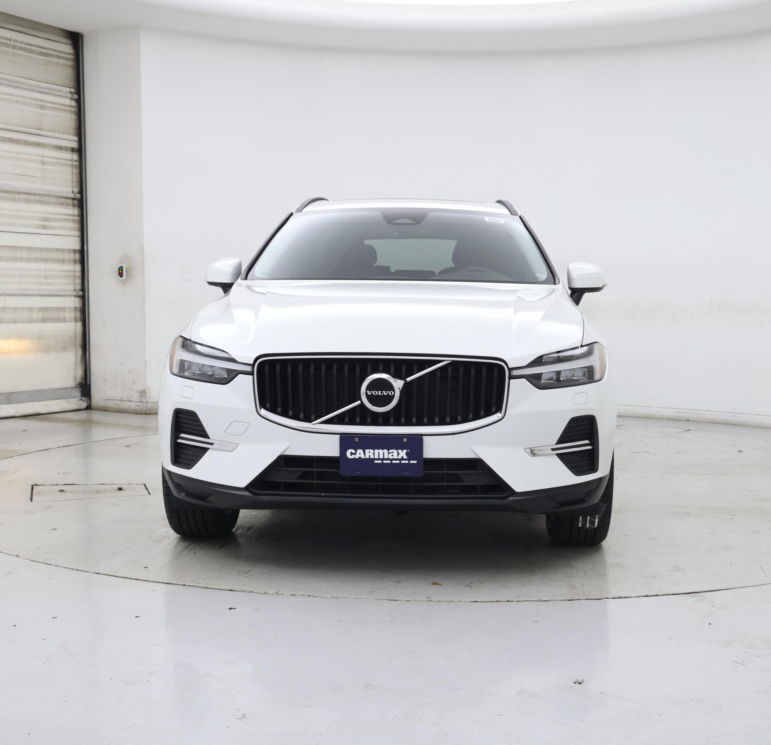 Thumbnail: 2023 Volvo XC60 - 5