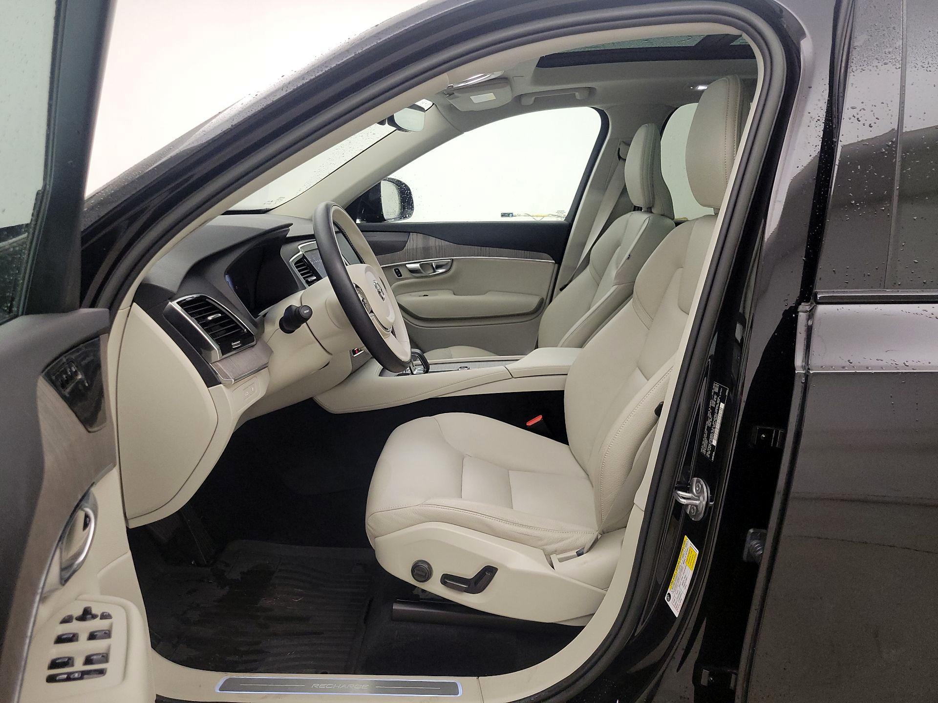 Thumbnail: 2023 Volvo XC90 - 11