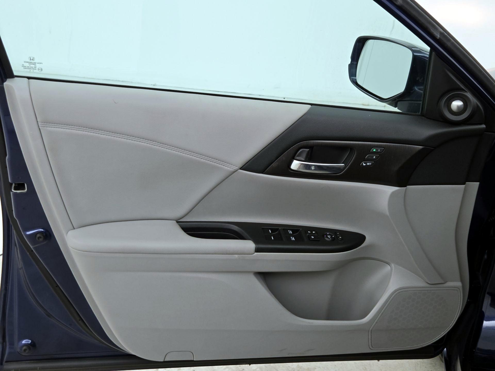 Thumbnail: 2014 Honda Accord - 12