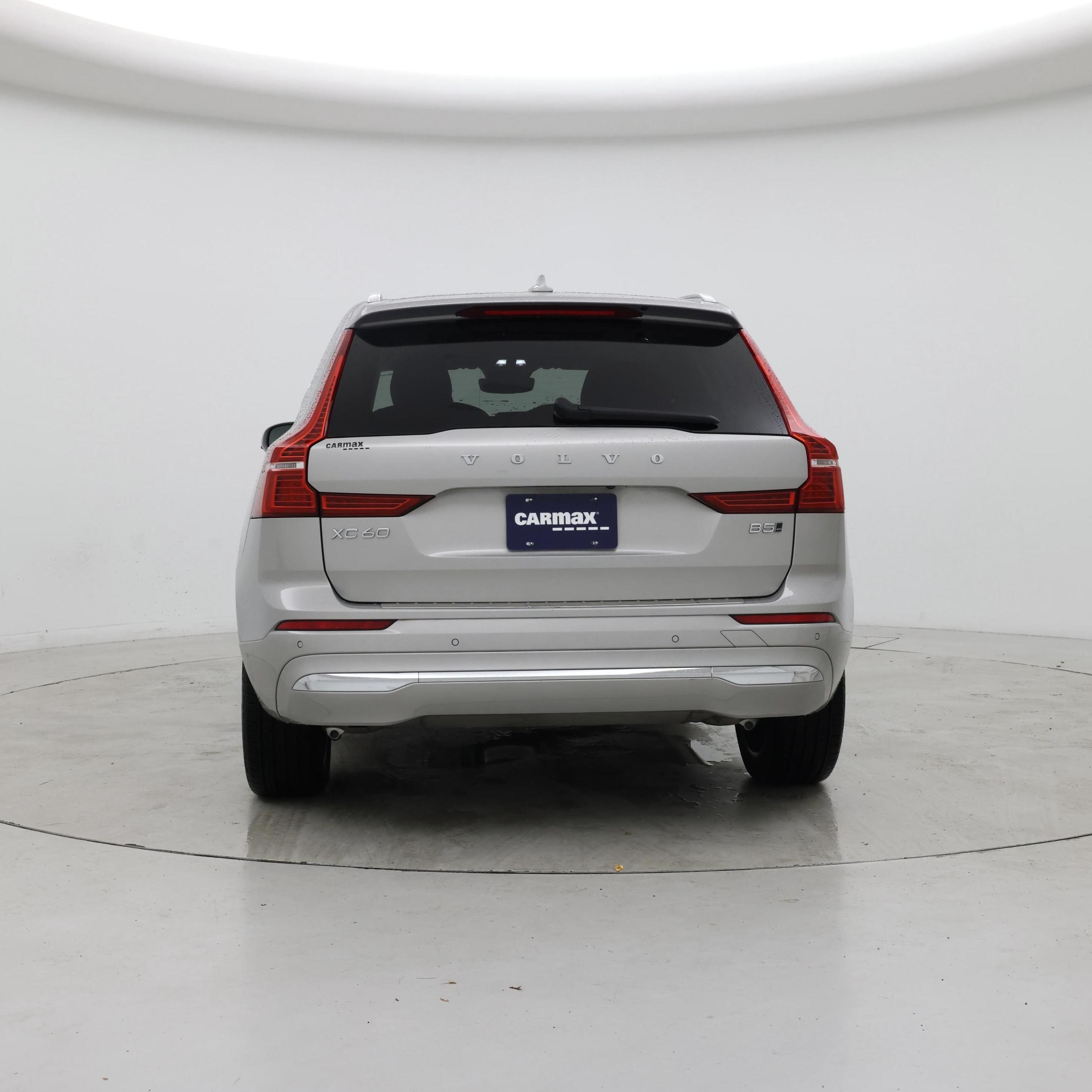 Thumbnail: 2022 Volvo XC60 - 6