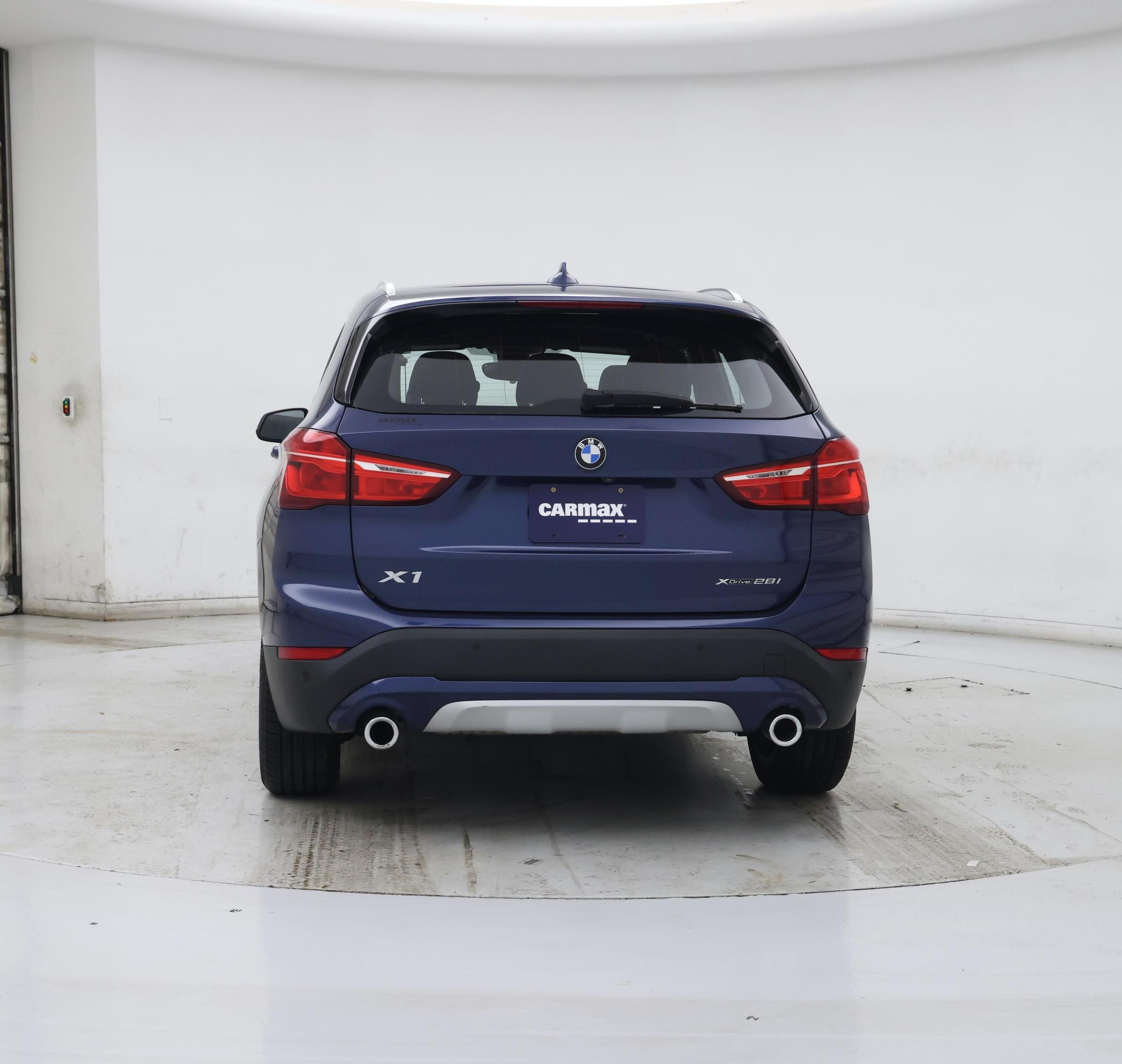 Thumbnail: 2021 BMW X1 - 6