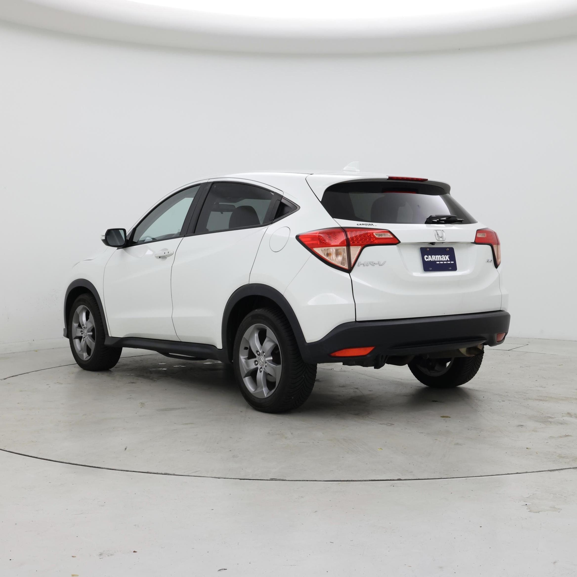 Thumbnail: 2017 Honda HR-V - 2
