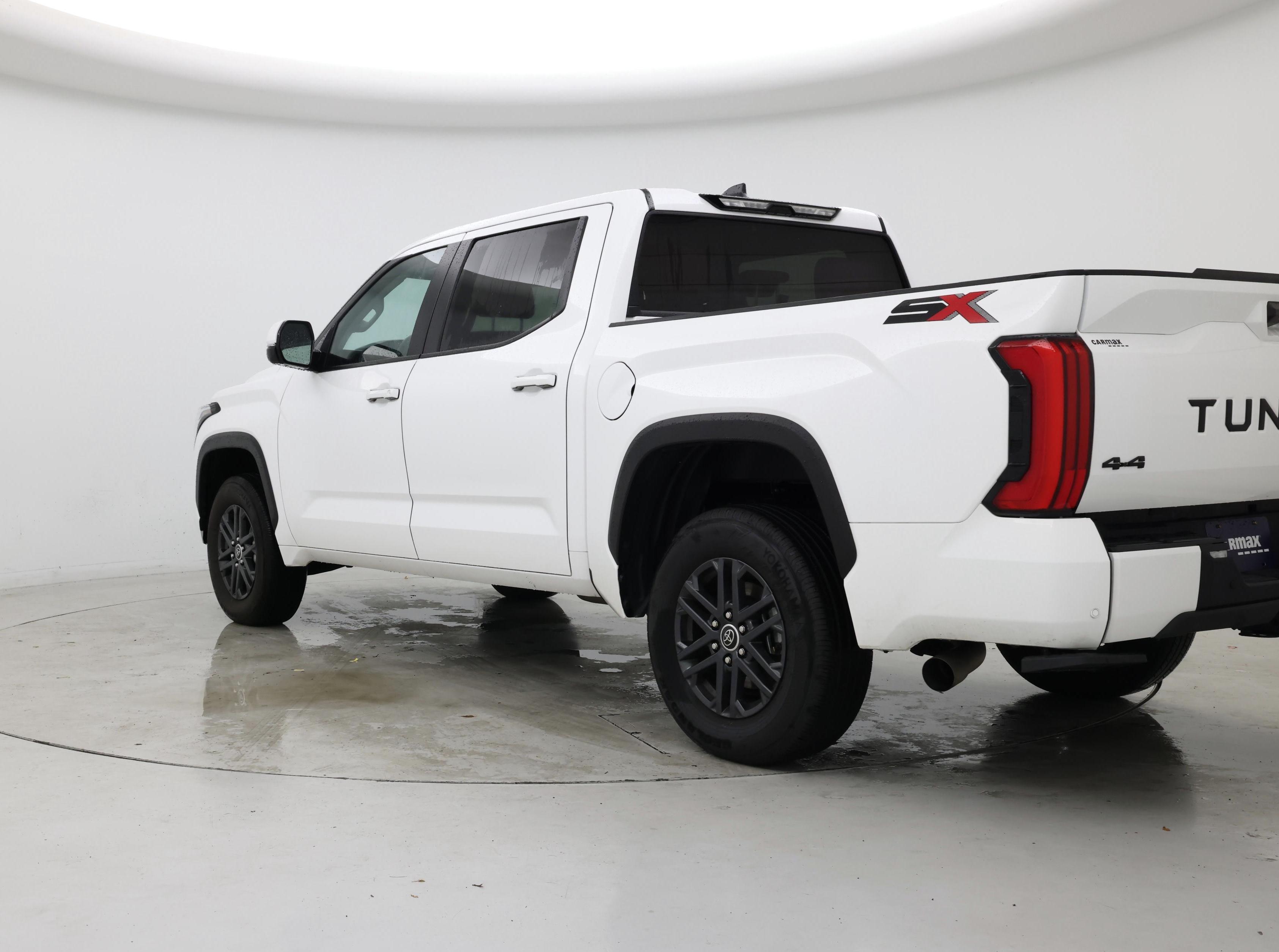 Thumbnail: 2024 Toyota Tundra - 2