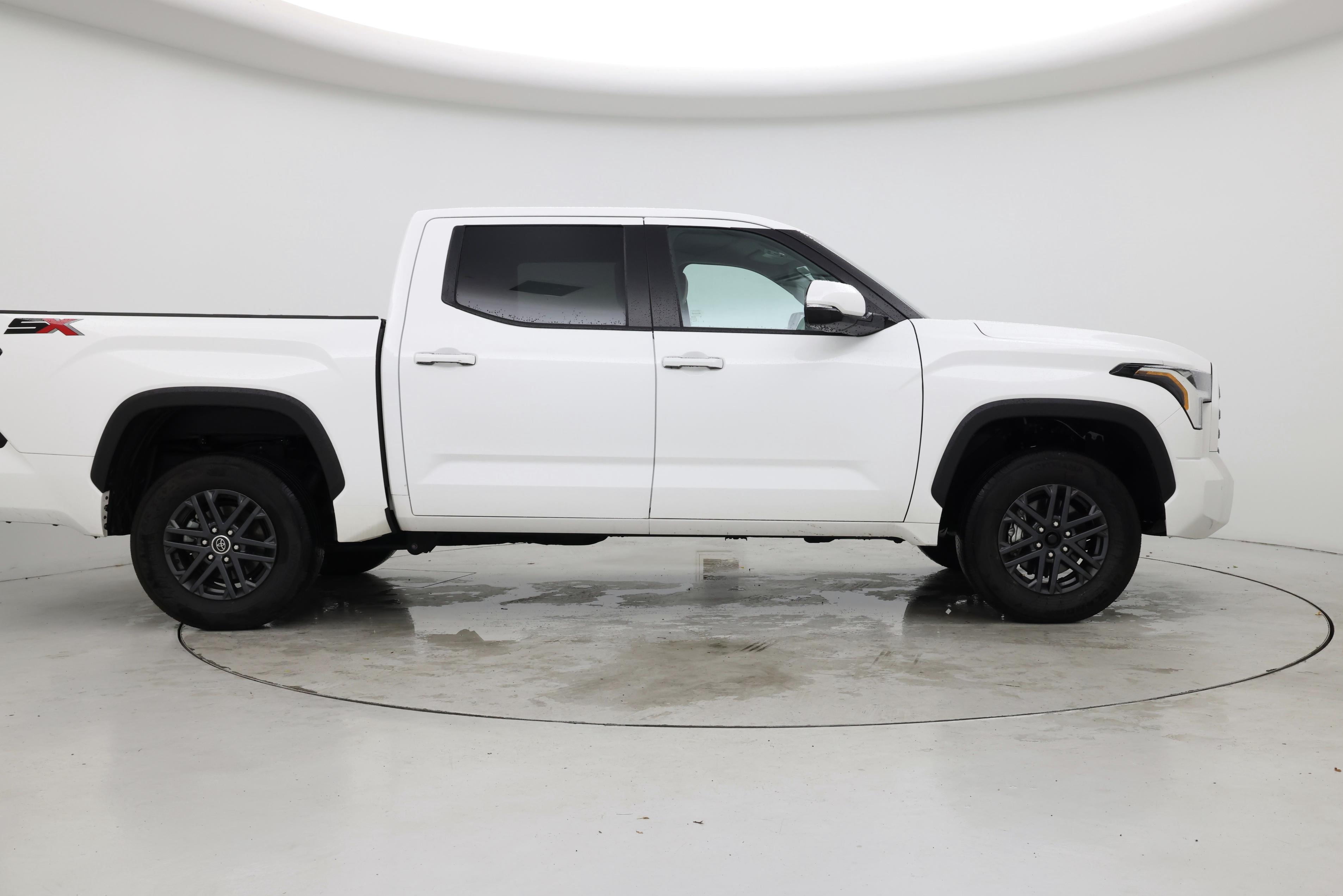 Thumbnail: 2024 Toyota Tundra - 7