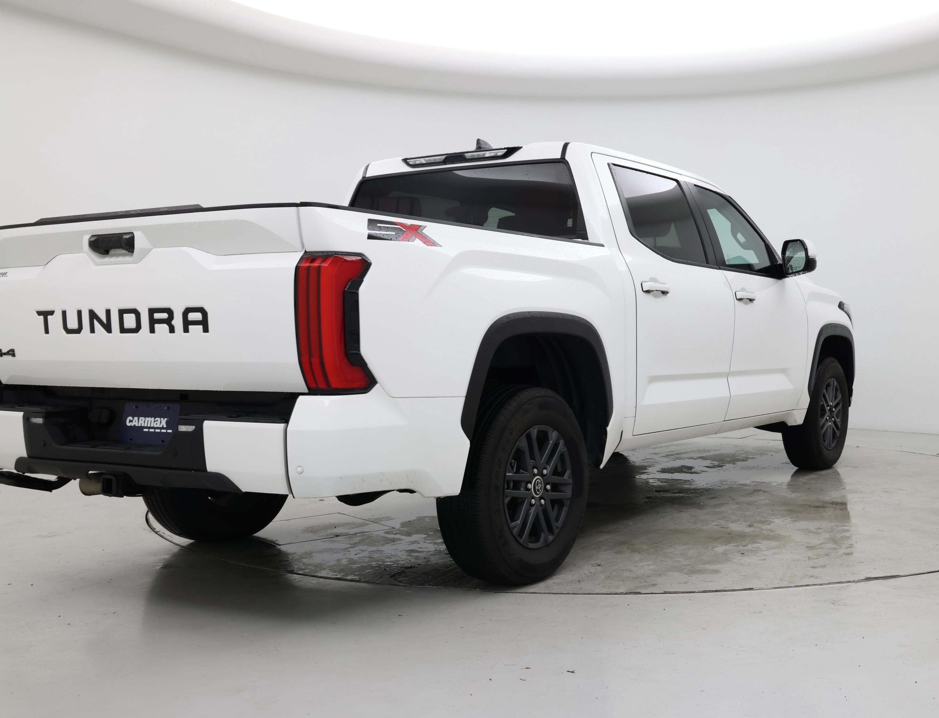 Thumbnail: 2024 Toyota Tundra - 8