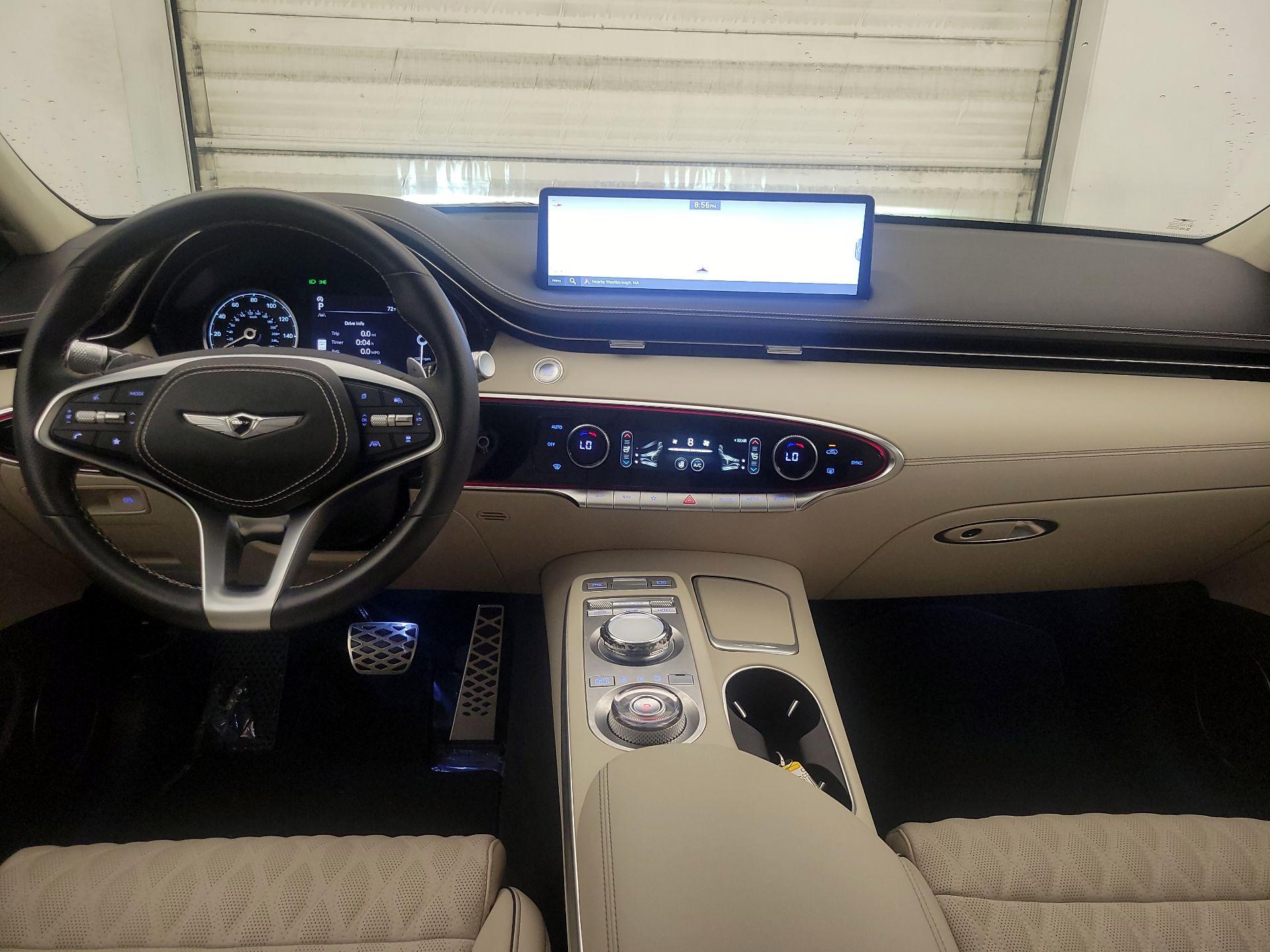 Thumbnail: 2025 Genesis GV70 - 9