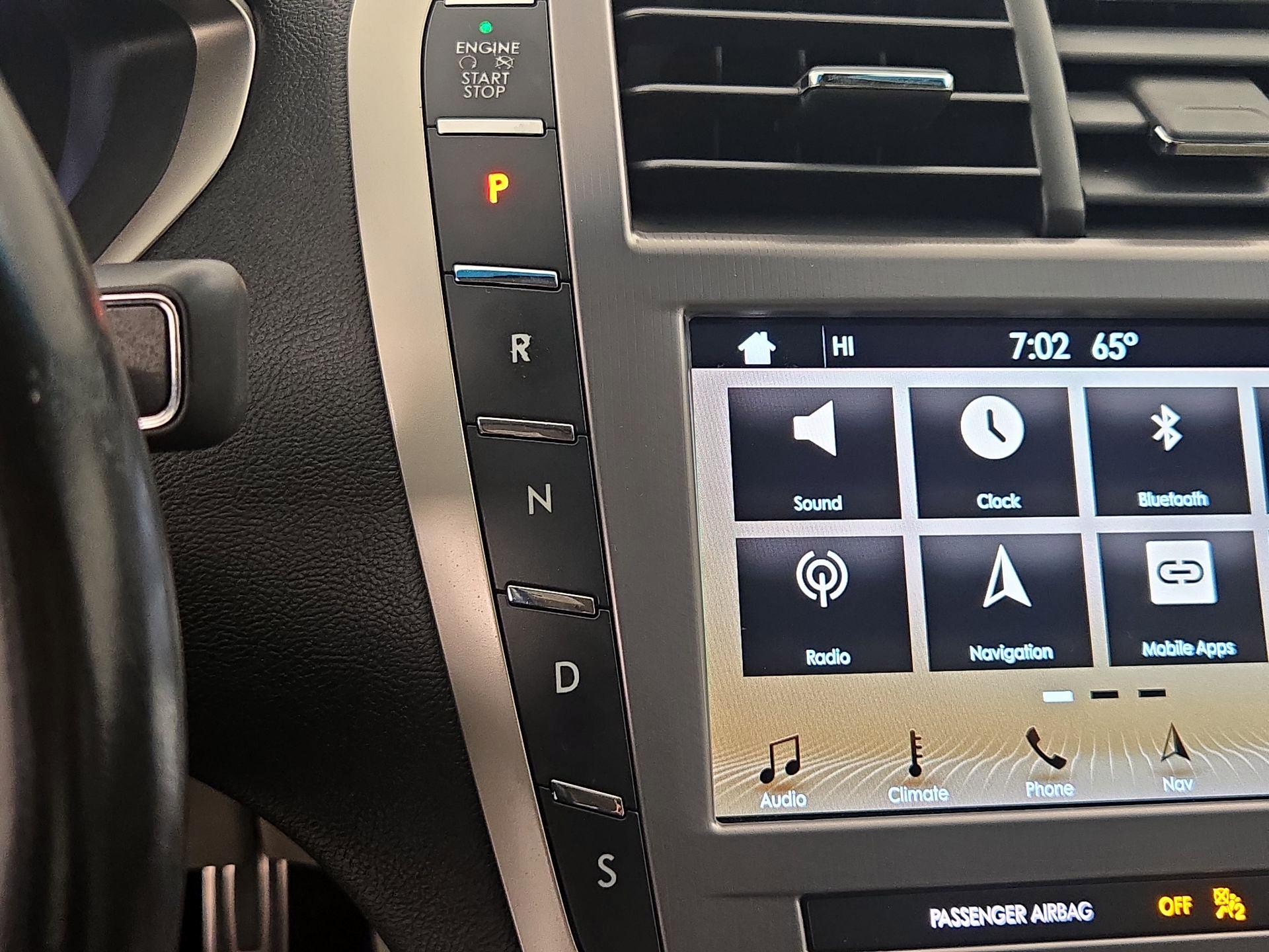 Thumbnail: 2018 Lincoln MKZ - 18