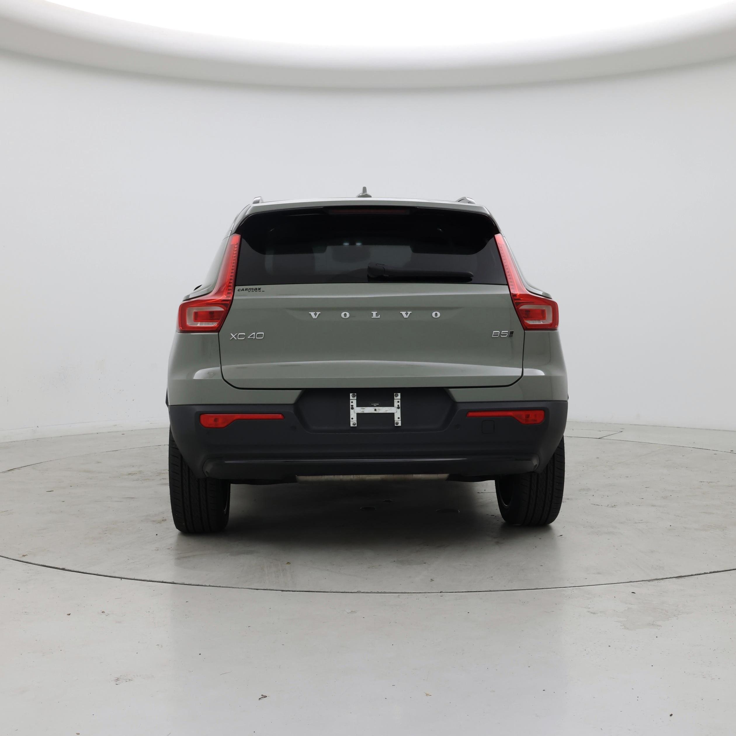 Thumbnail: 2023 Volvo XC40 - 6