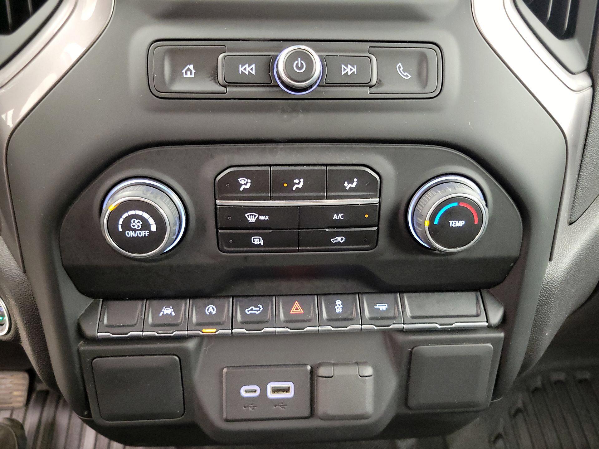 Thumbnail: 2024 Chevrolet Silverado 1500 - 16