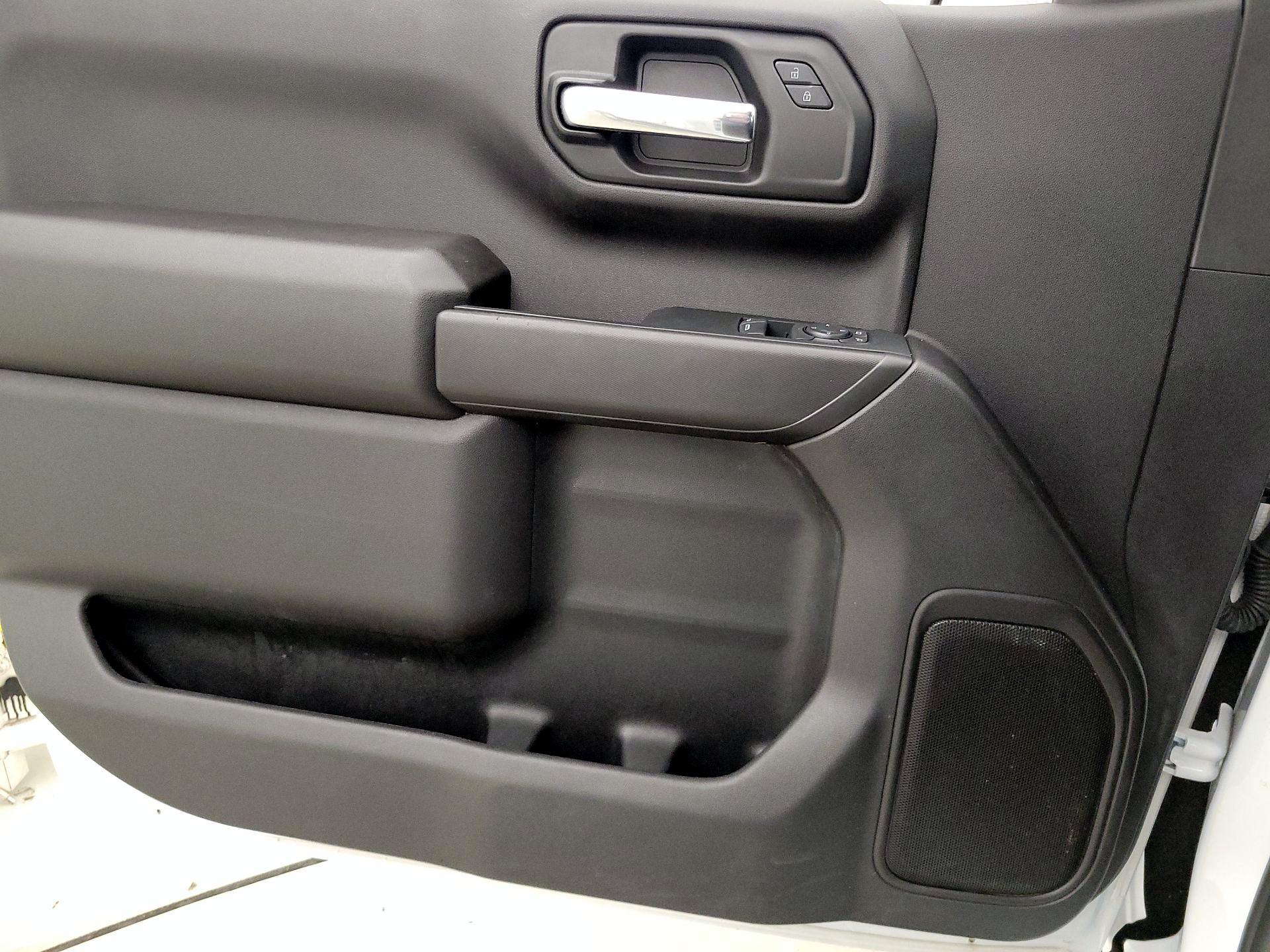 Thumbnail: 2024 Chevrolet Silverado 1500 - 12