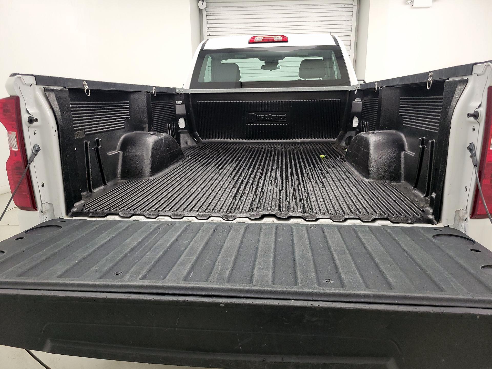 Thumbnail: 2024 Chevrolet Silverado 1500 - 19