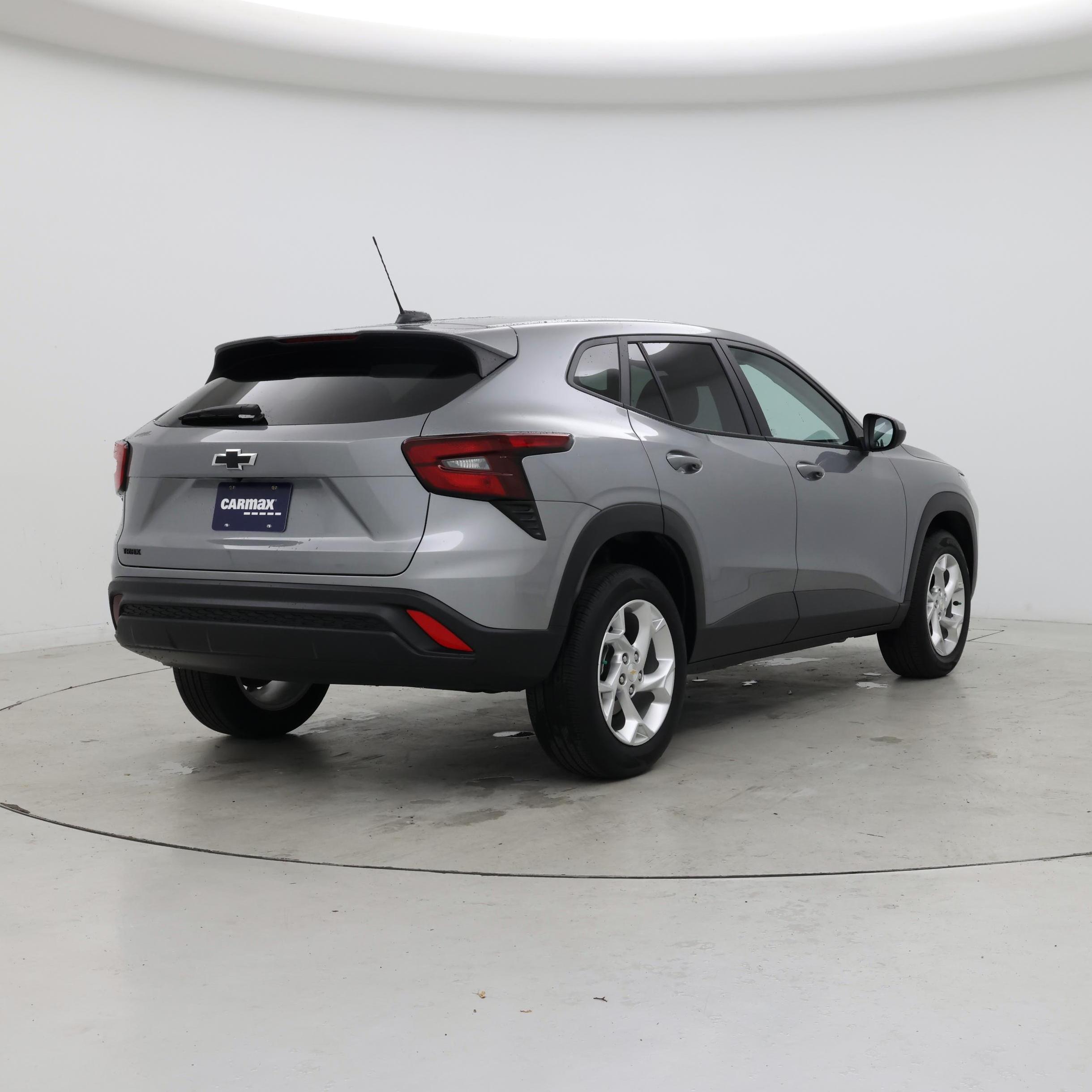 Thumbnail: 2024 Chevrolet Trax - 8