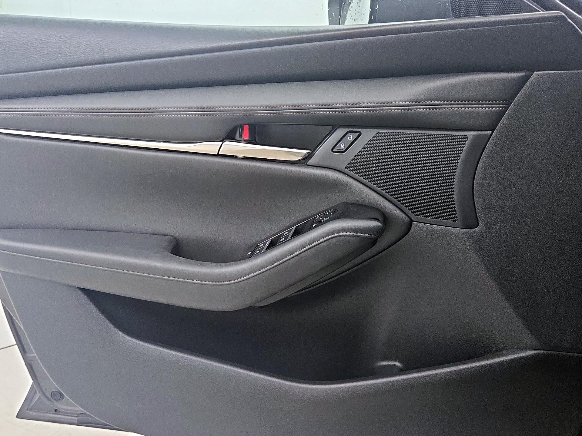 Thumbnail: 2019 Mazda Mazda3 - 12
