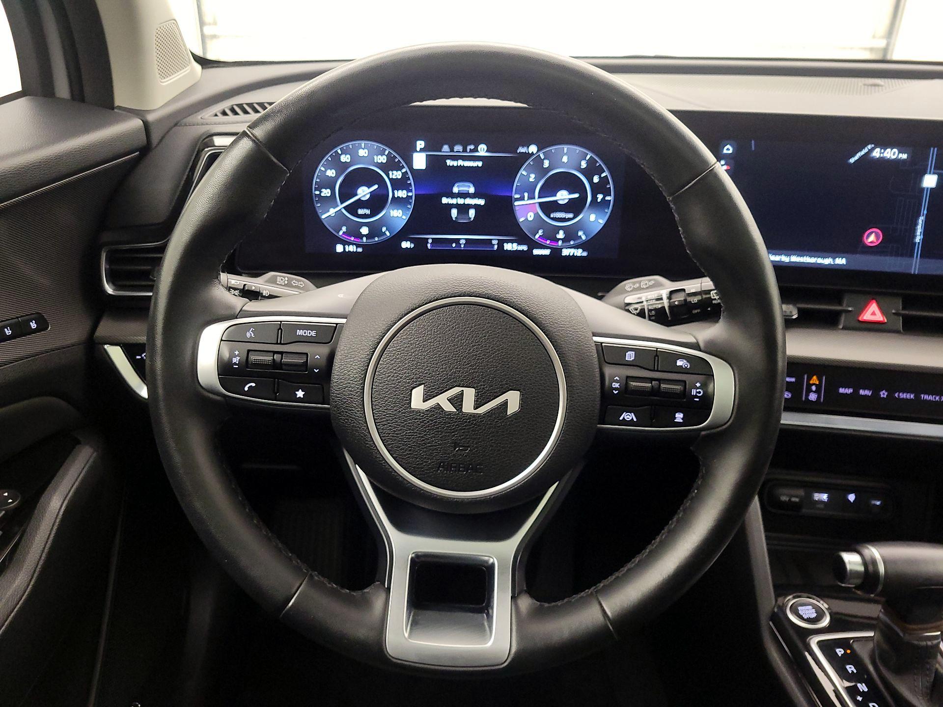 Thumbnail: 2023 Kia Sportage - 10