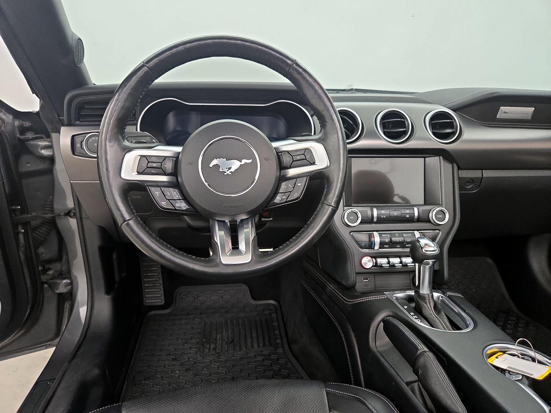 Thumbnail: 2022 Ford Mustang - 10