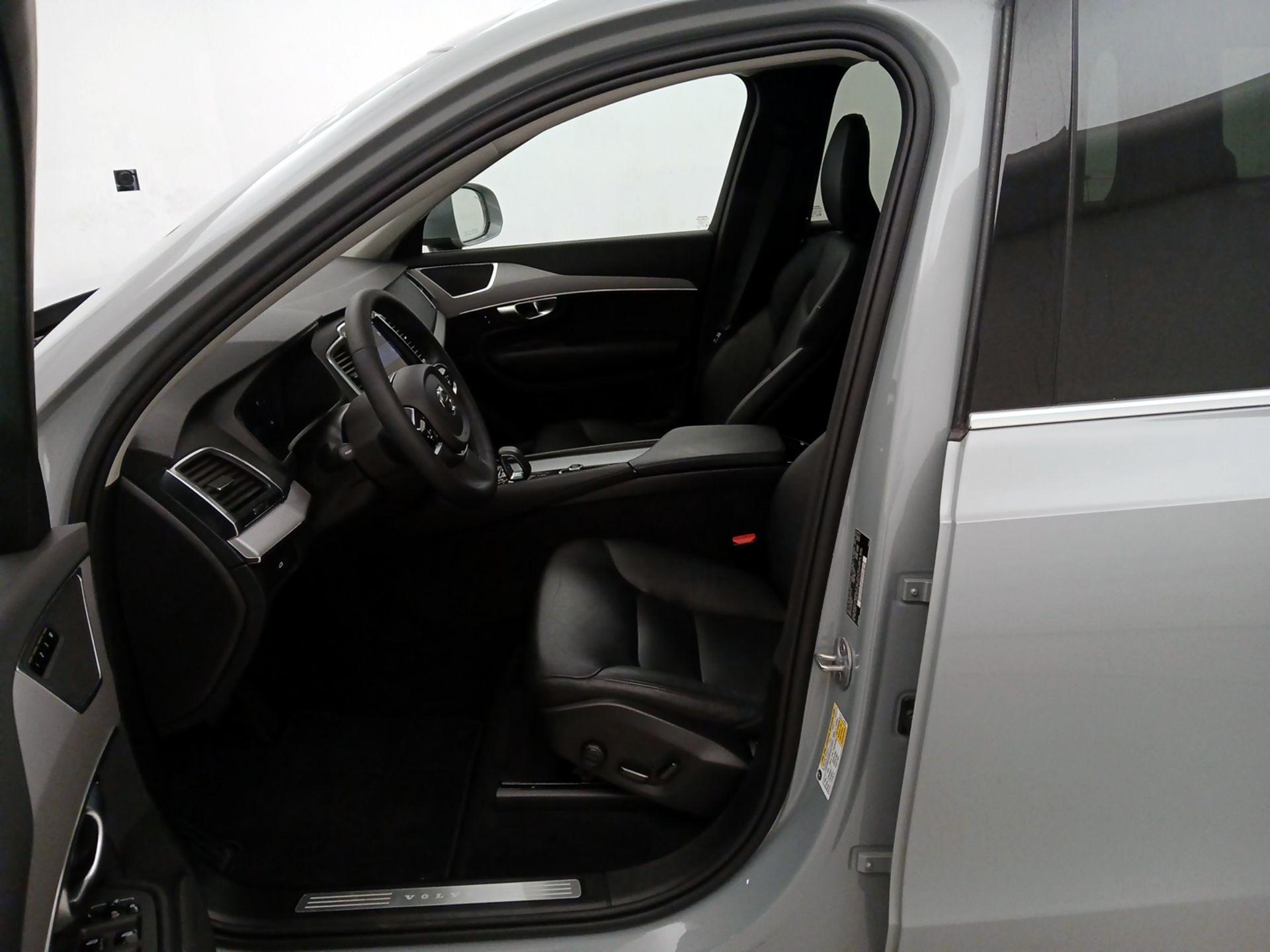 Thumbnail: 2024 Volvo XC90 - 11