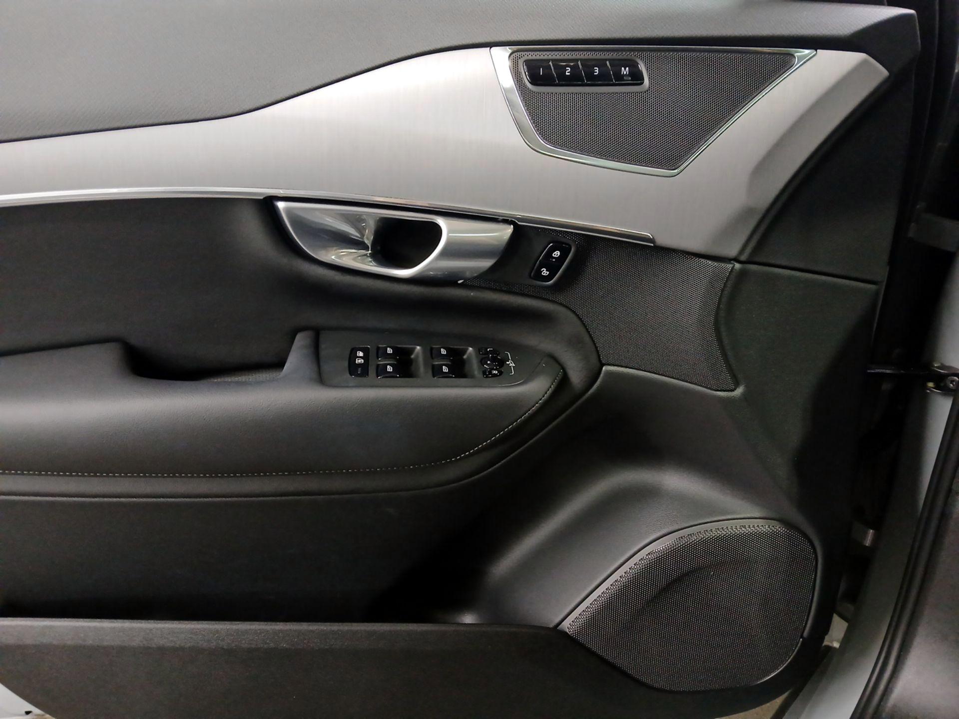 Thumbnail: 2024 Volvo XC90 - 12