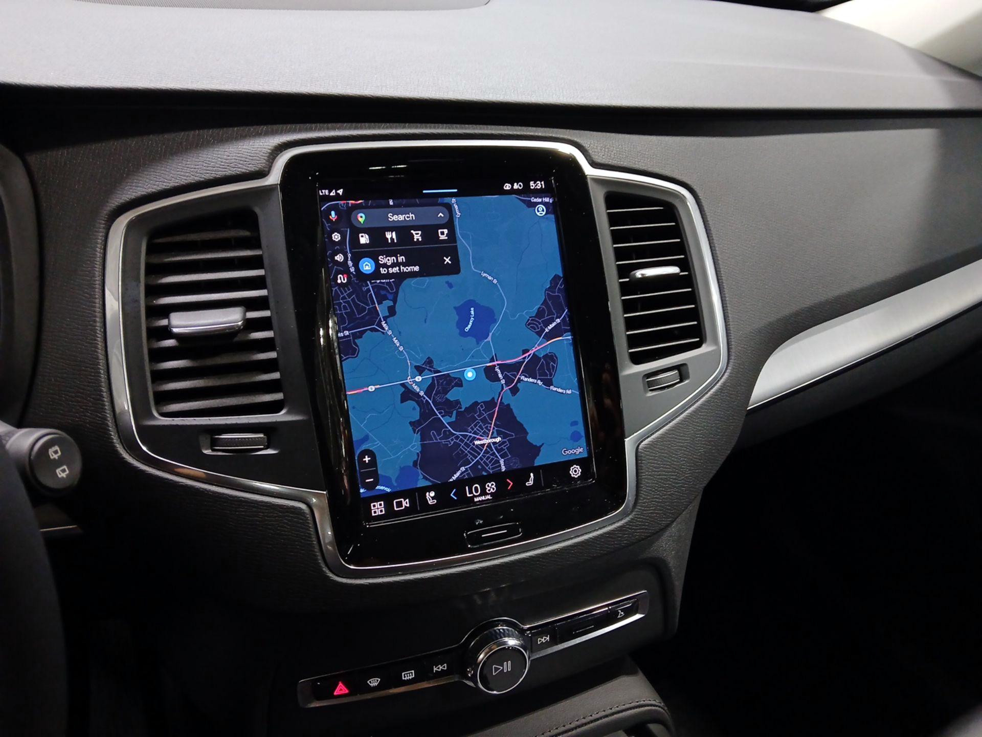 Thumbnail: 2024 Volvo XC90 - 13