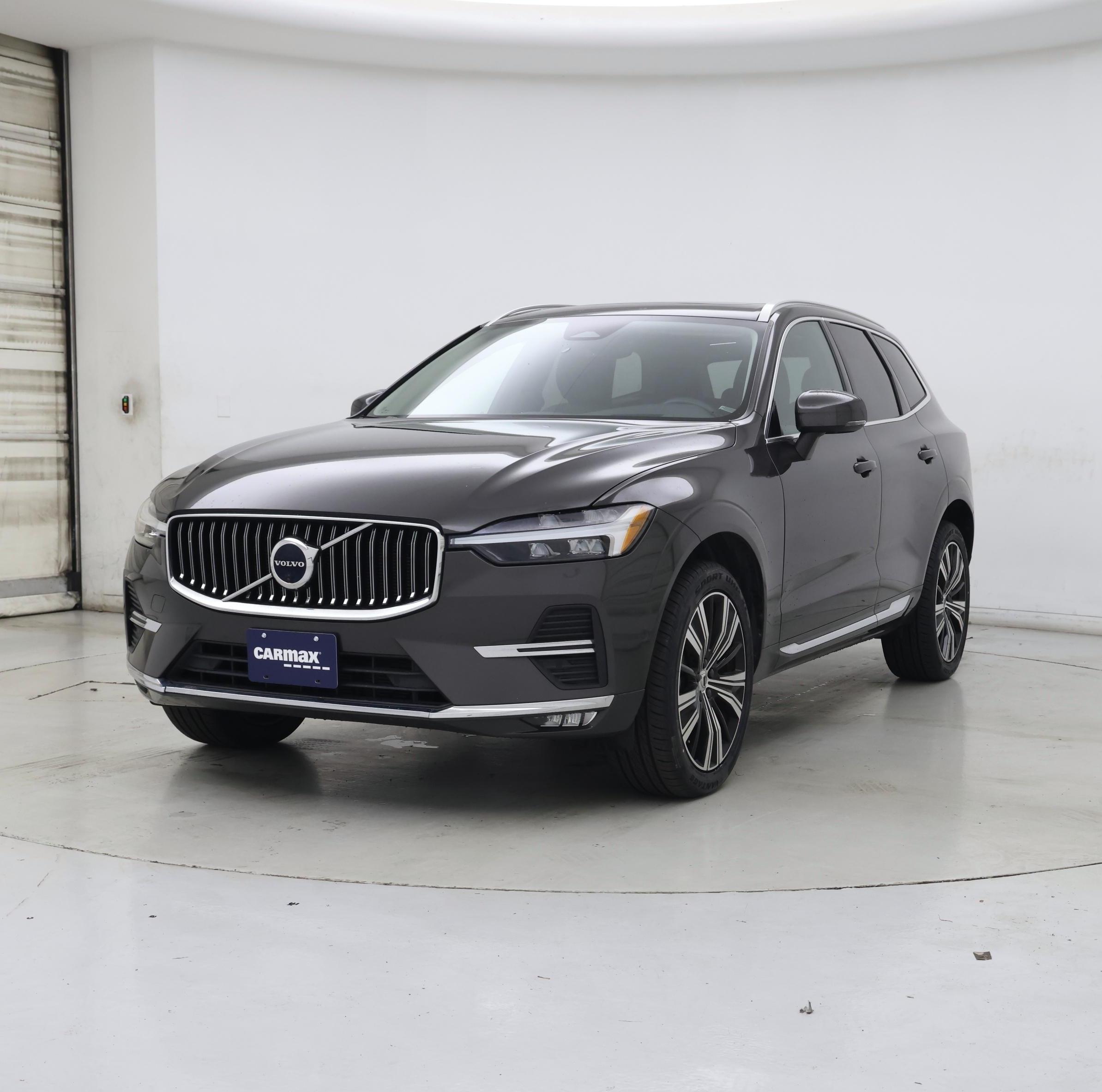 Thumbnail: 2022 Volvo XC60 - 4