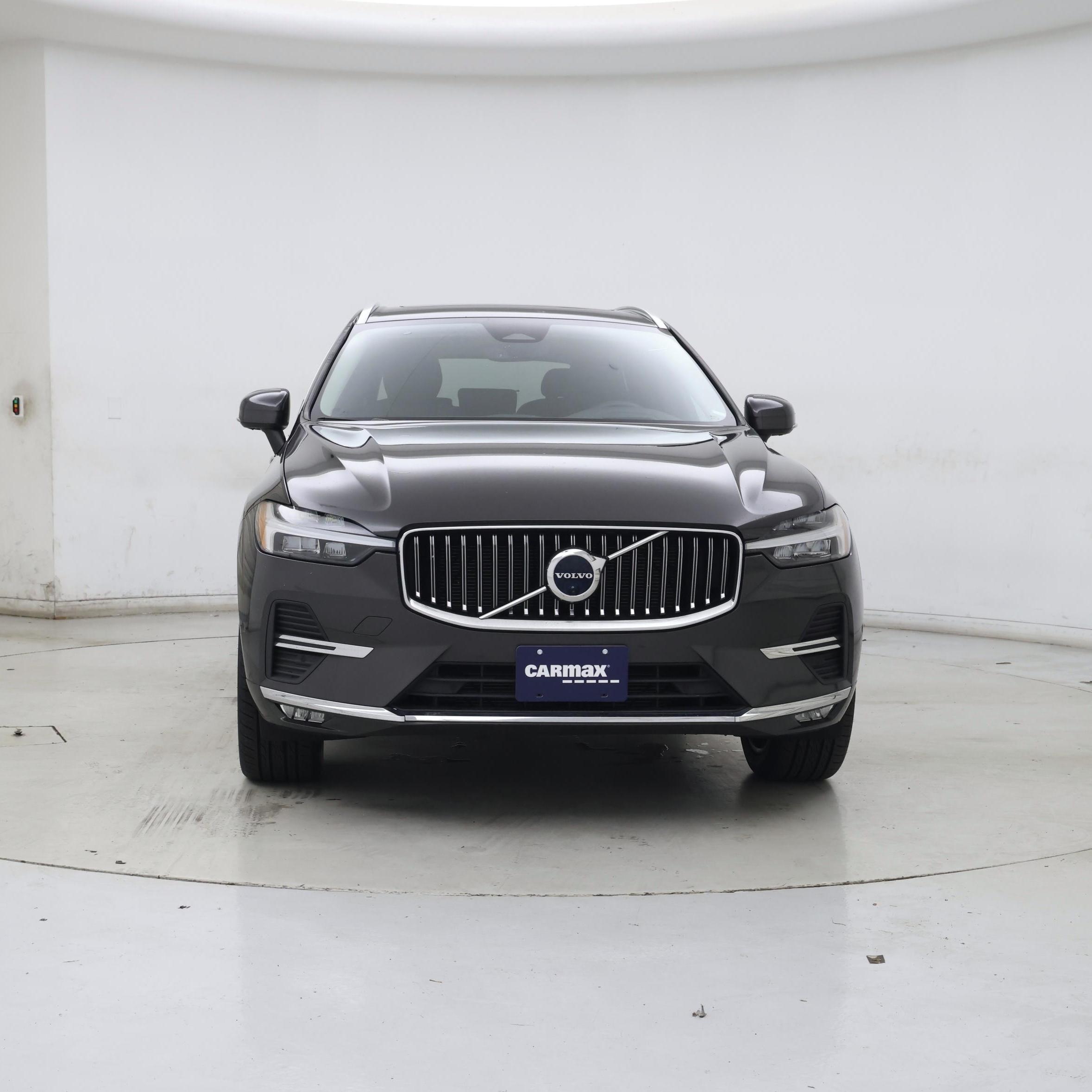 Thumbnail: 2022 Volvo XC60 - 5