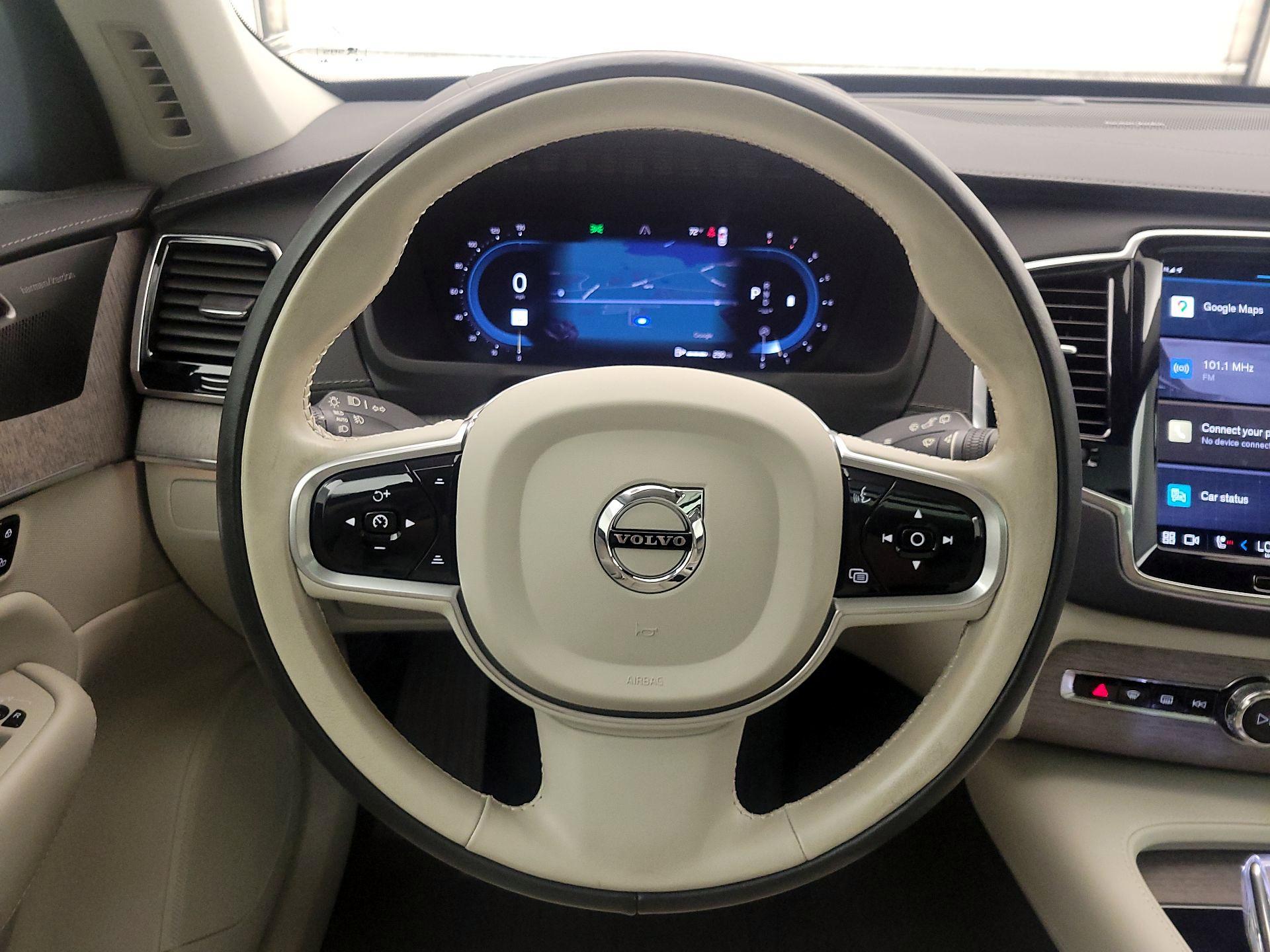 Thumbnail: 2023 Volvo XC90 - 10