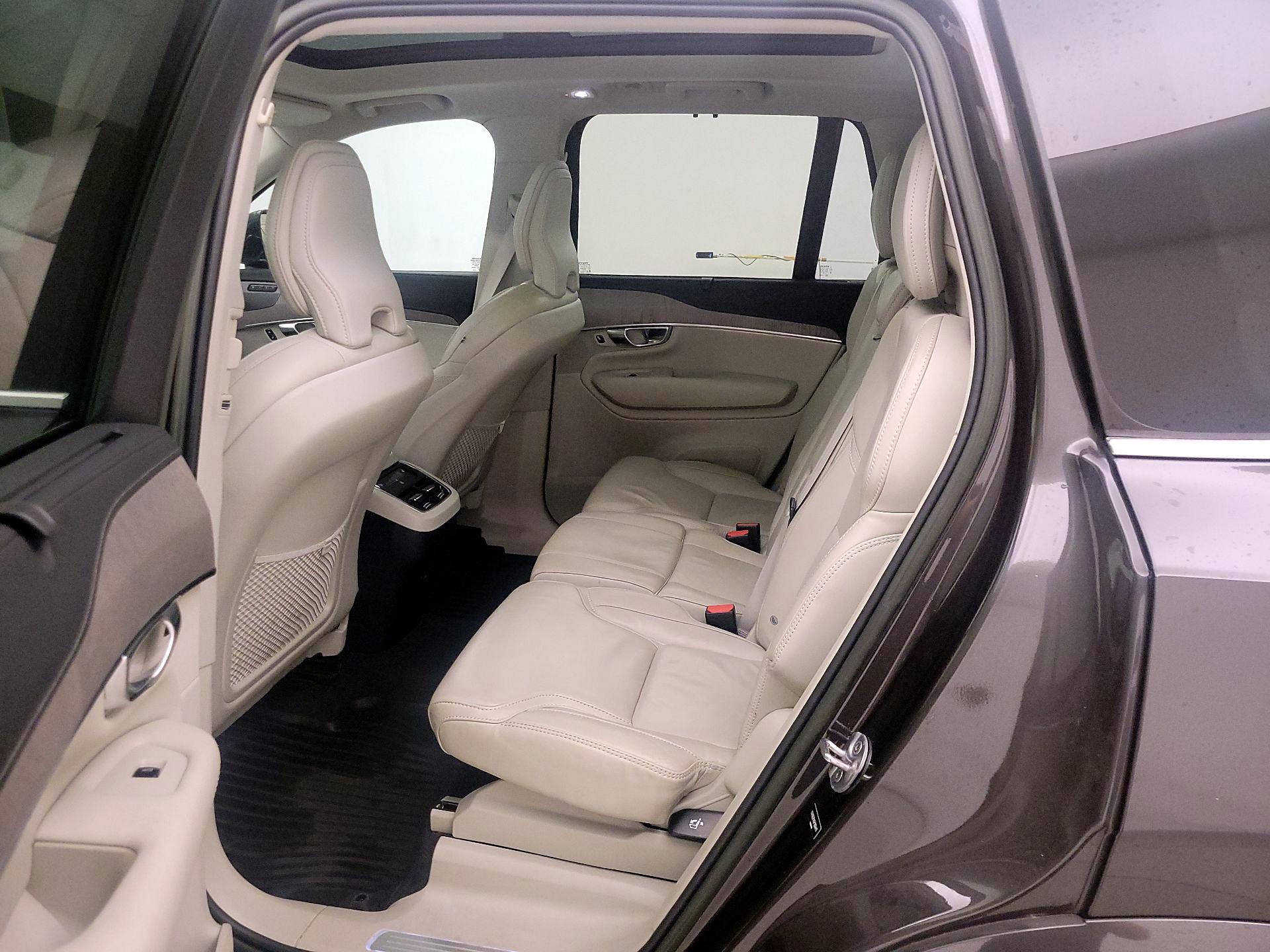 Thumbnail: 2023 Volvo XC90 - 19