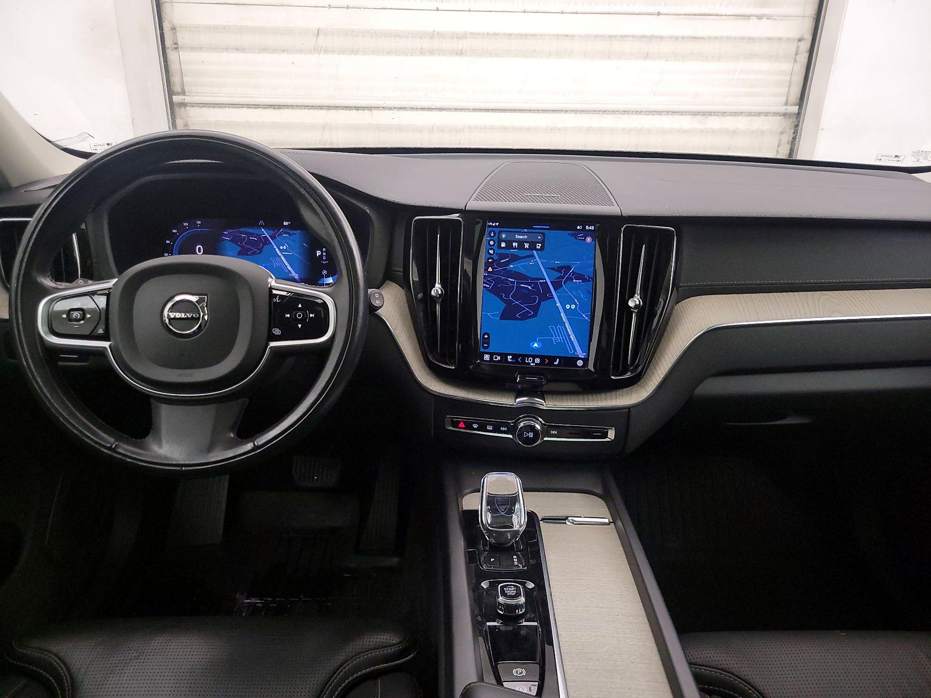Thumbnail: 2022 Volvo XC60 - 9