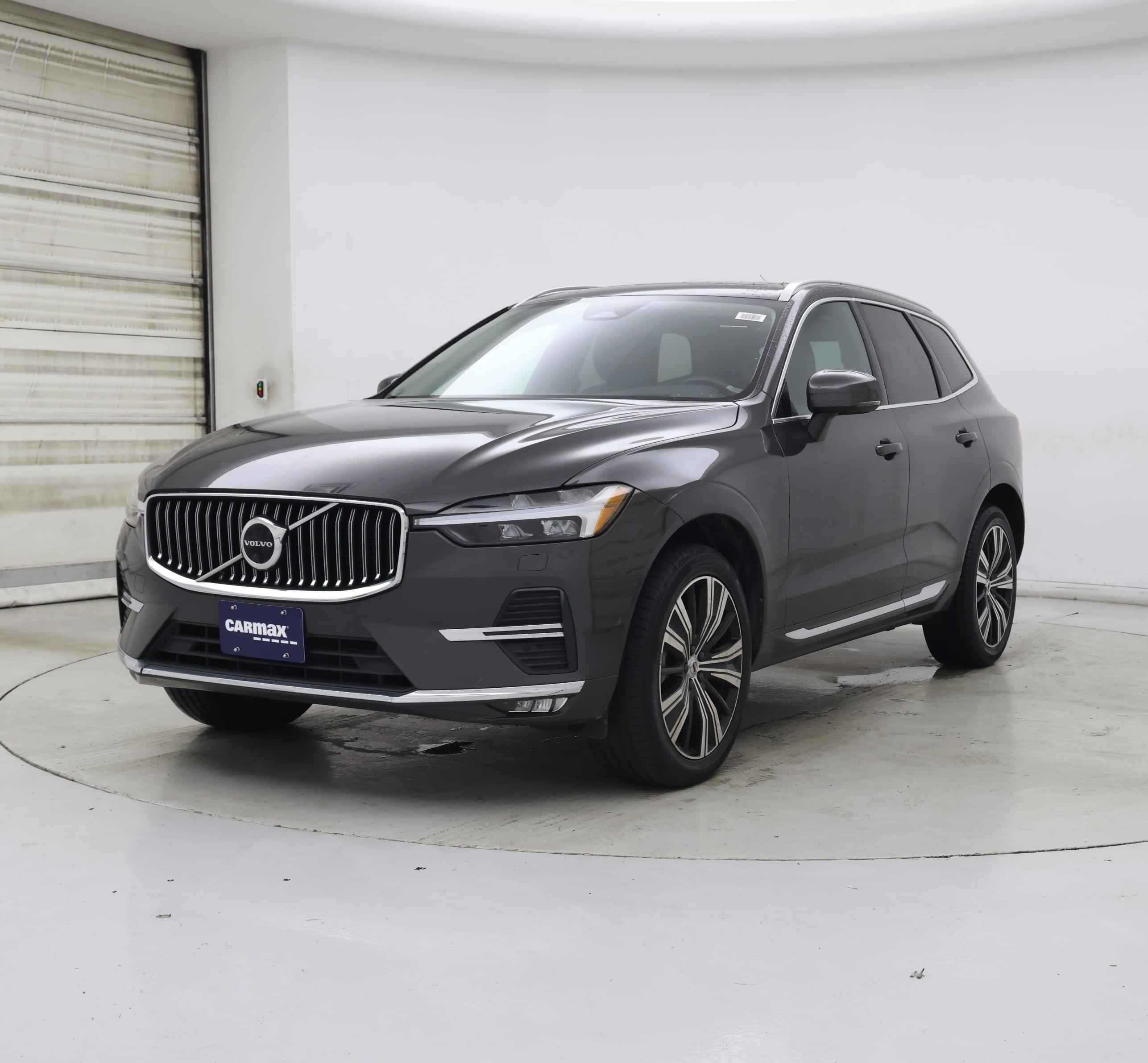 Thumbnail: 2022 Volvo XC60 - 4