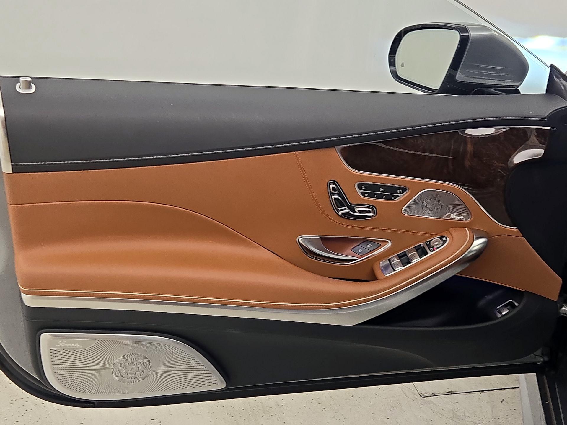 Thumbnail: 2015 Mercedes-Benz S-Class - 12