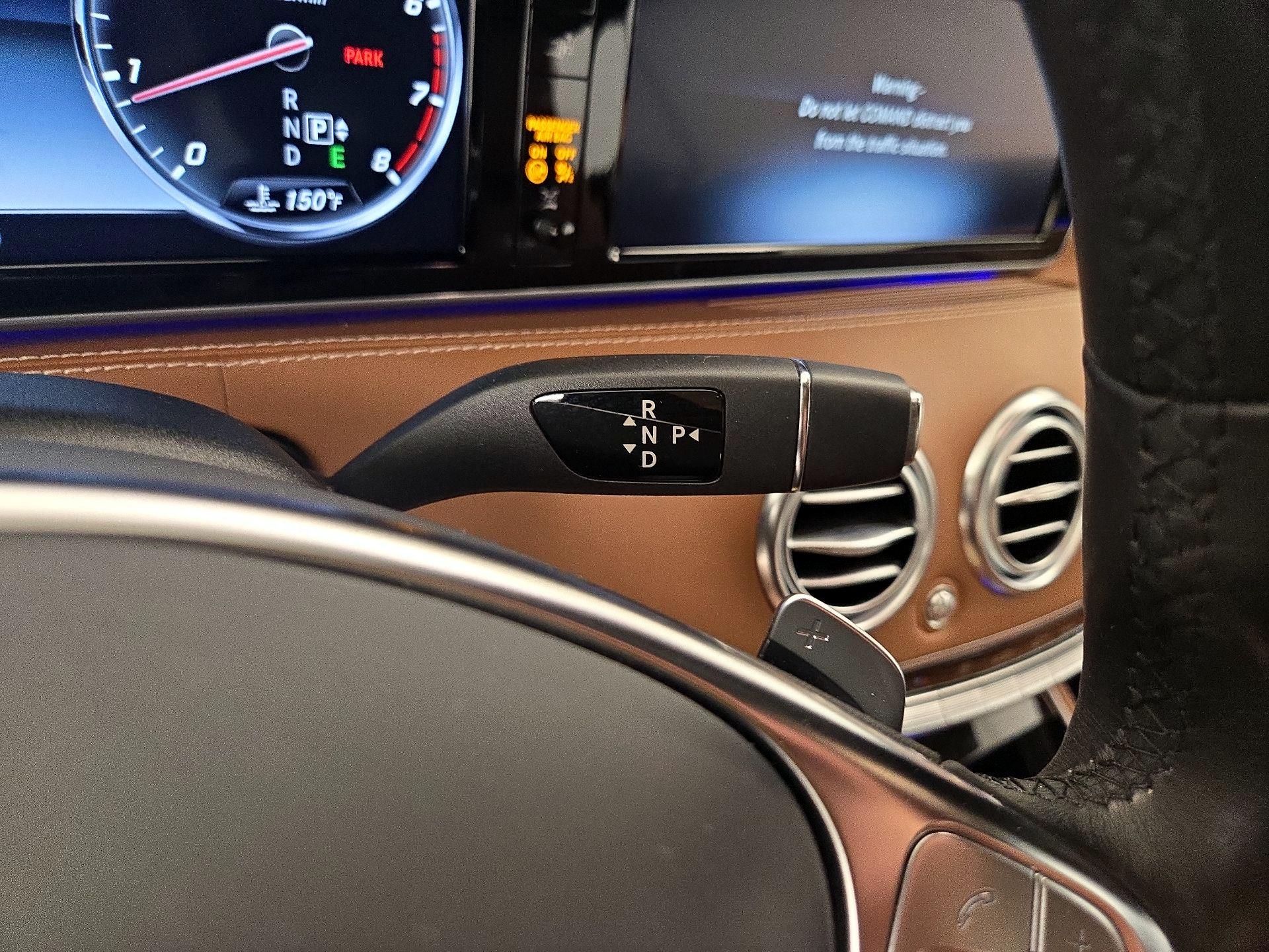 Thumbnail: 2015 Mercedes-Benz S-Class - 18
