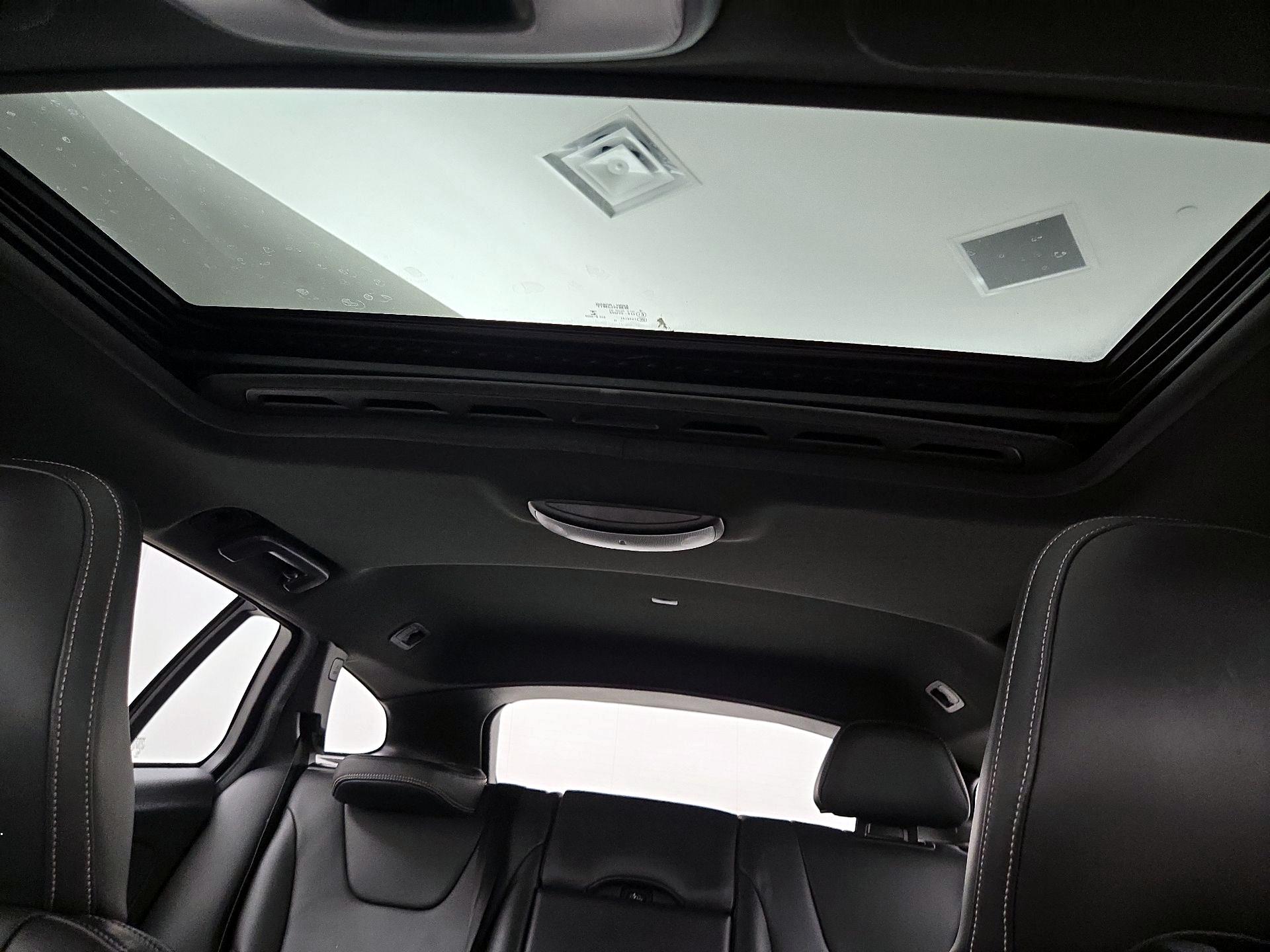 Thumbnail: 2016 Volvo V60 - 19