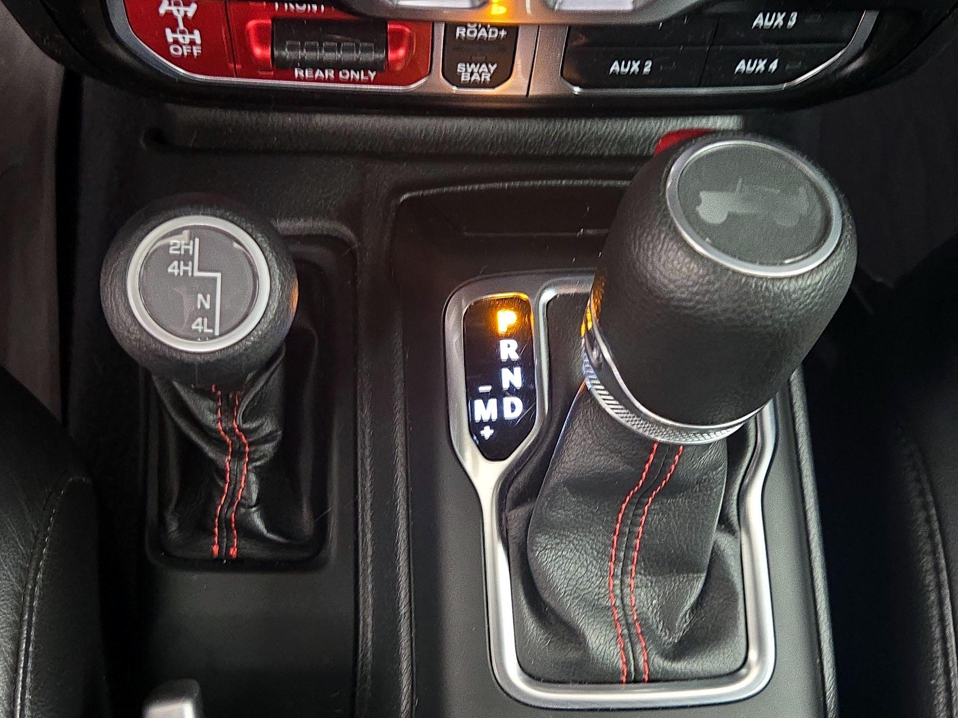 Thumbnail: 2022 Jeep Wrangler - 18
