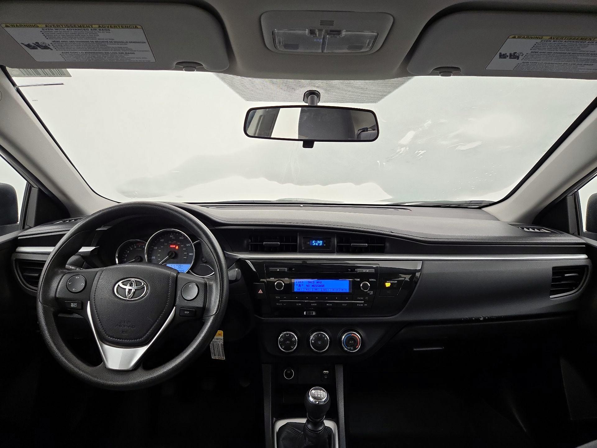 Thumbnail: 2015 Toyota Corolla - 9