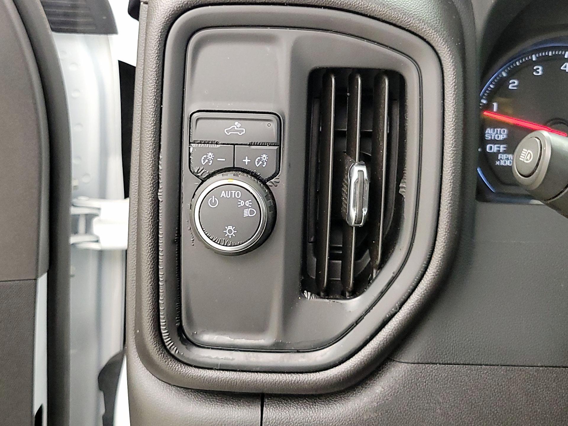 Thumbnail: 2024 Chevrolet Silverado 1500 - 13