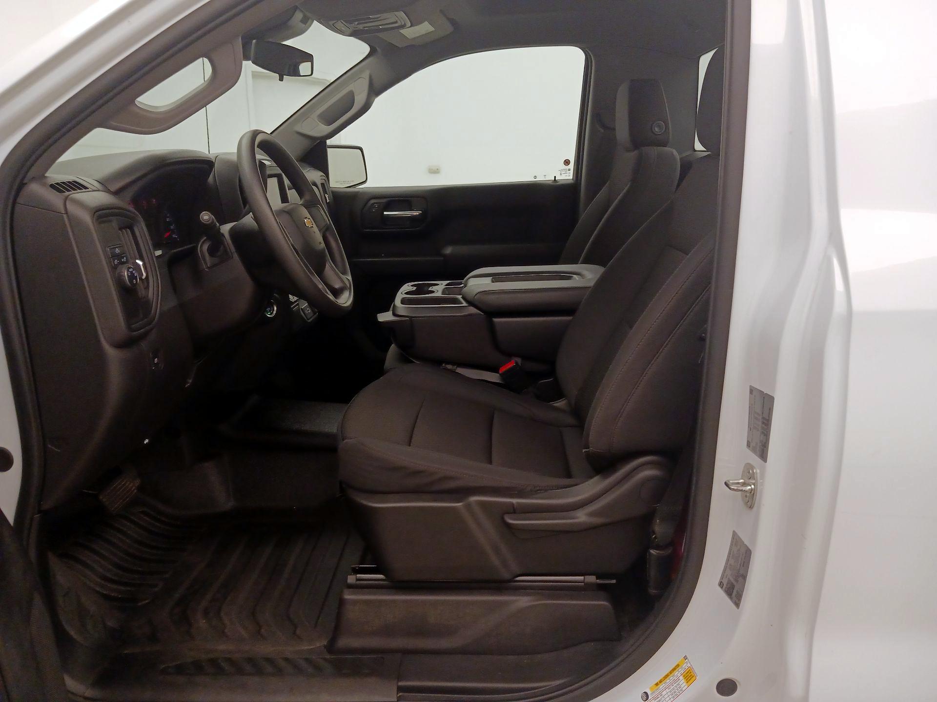 Thumbnail: 2024 Chevrolet Silverado 1500 - 11