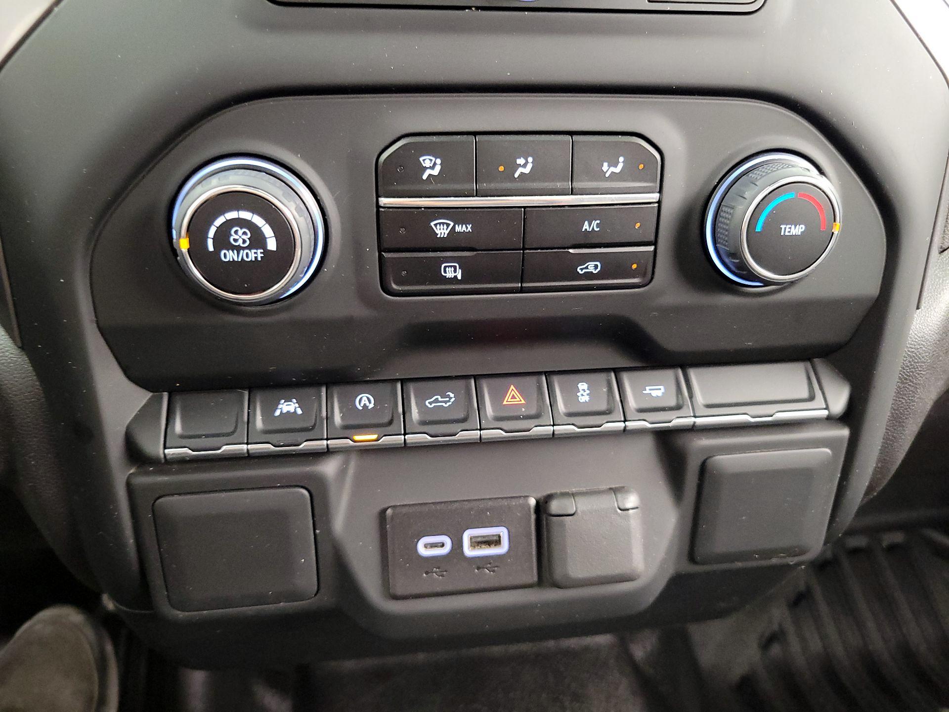Thumbnail: 2024 Chevrolet Silverado 1500 - 16