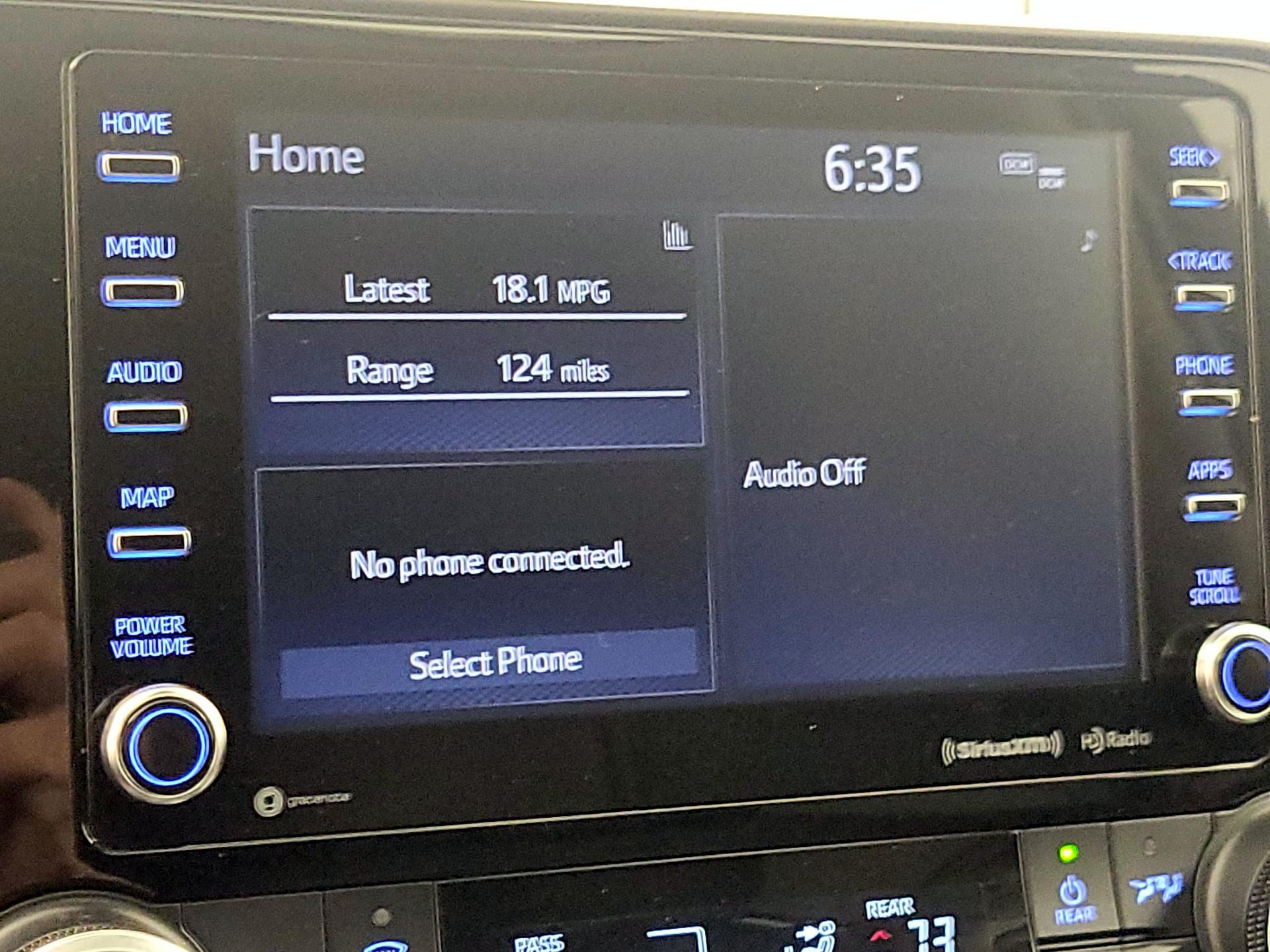 Thumbnail: 2021 Toyota Highlander - 15