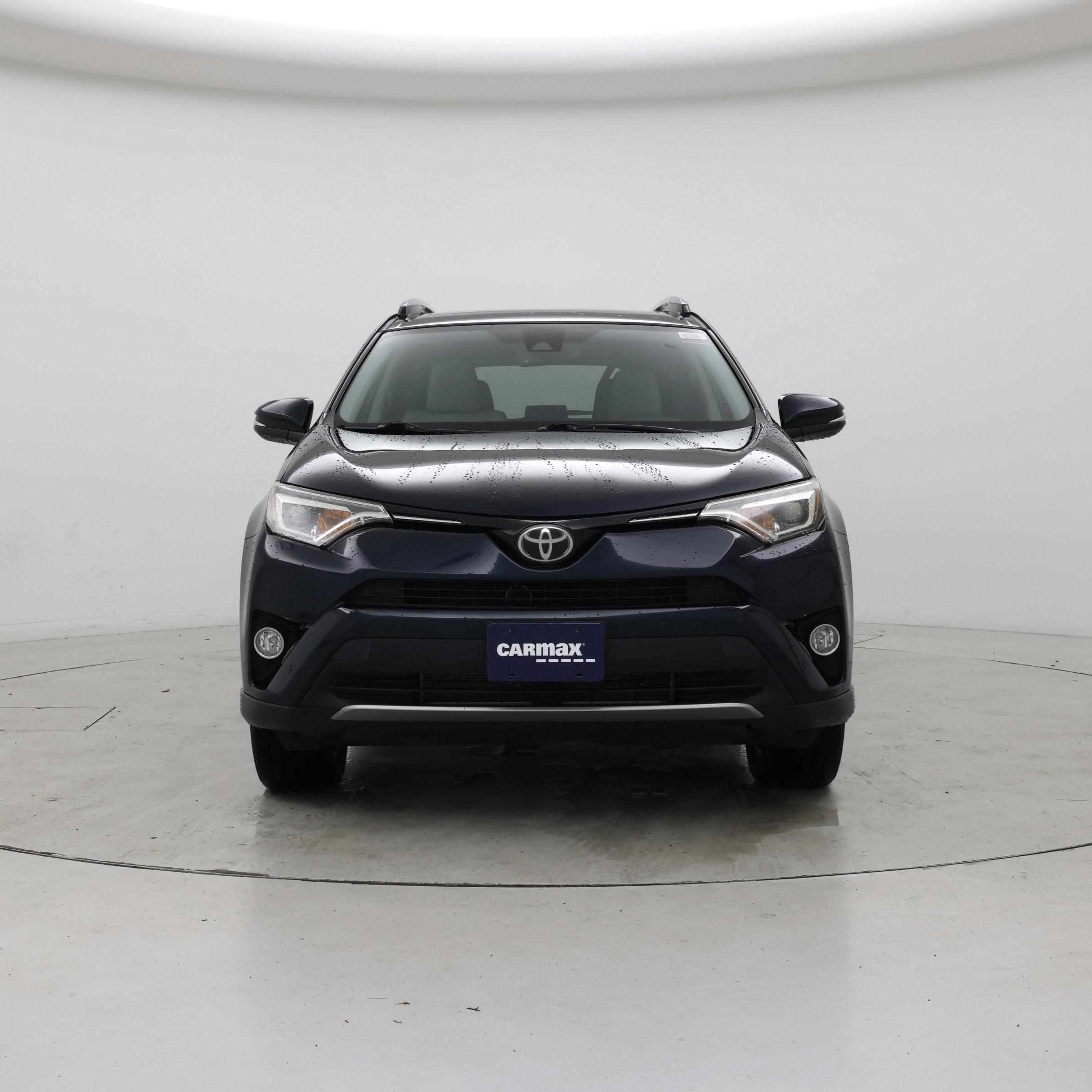 Thumbnail: 2017 Toyota RAV4 - 5
