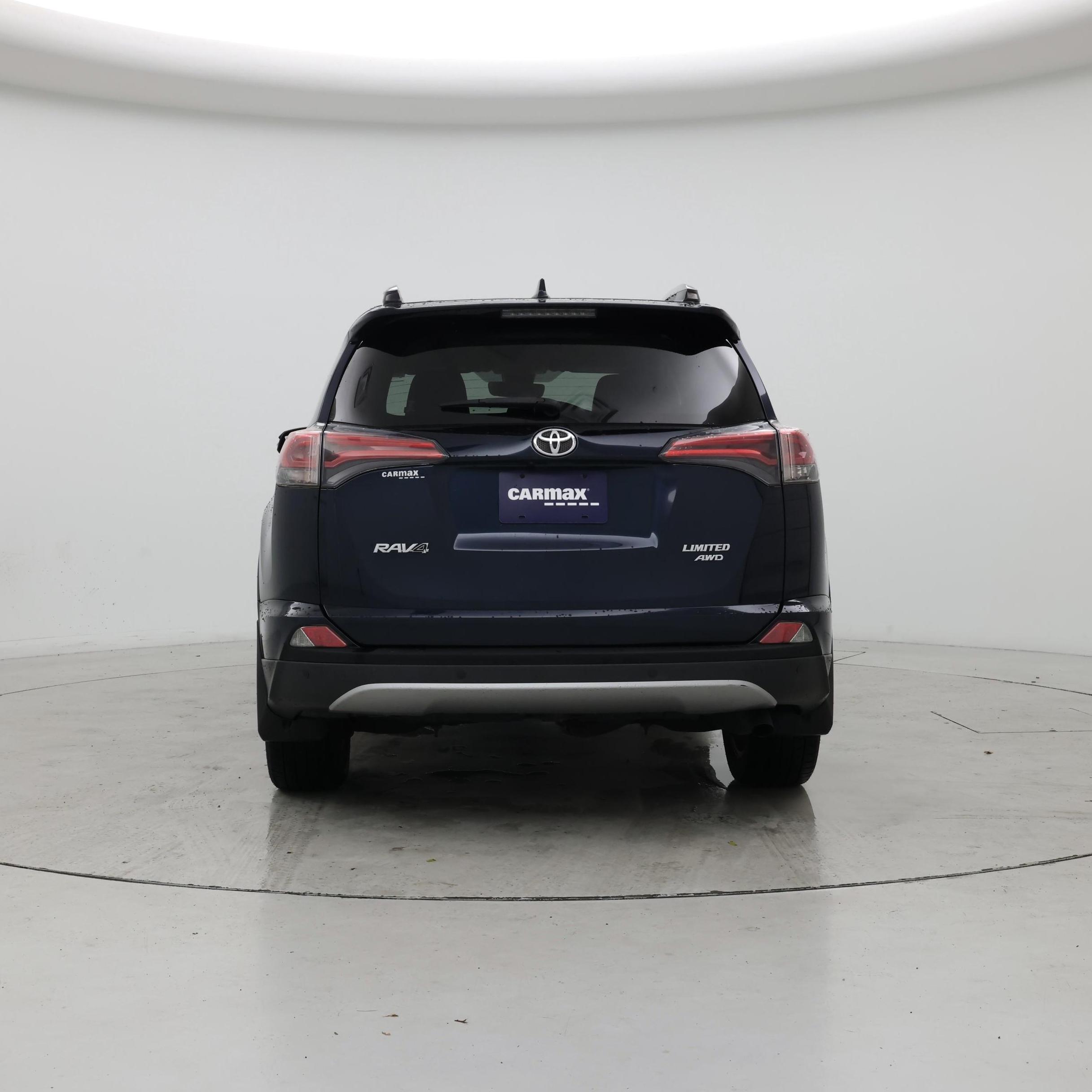 Thumbnail: 2017 Toyota RAV4 - 6