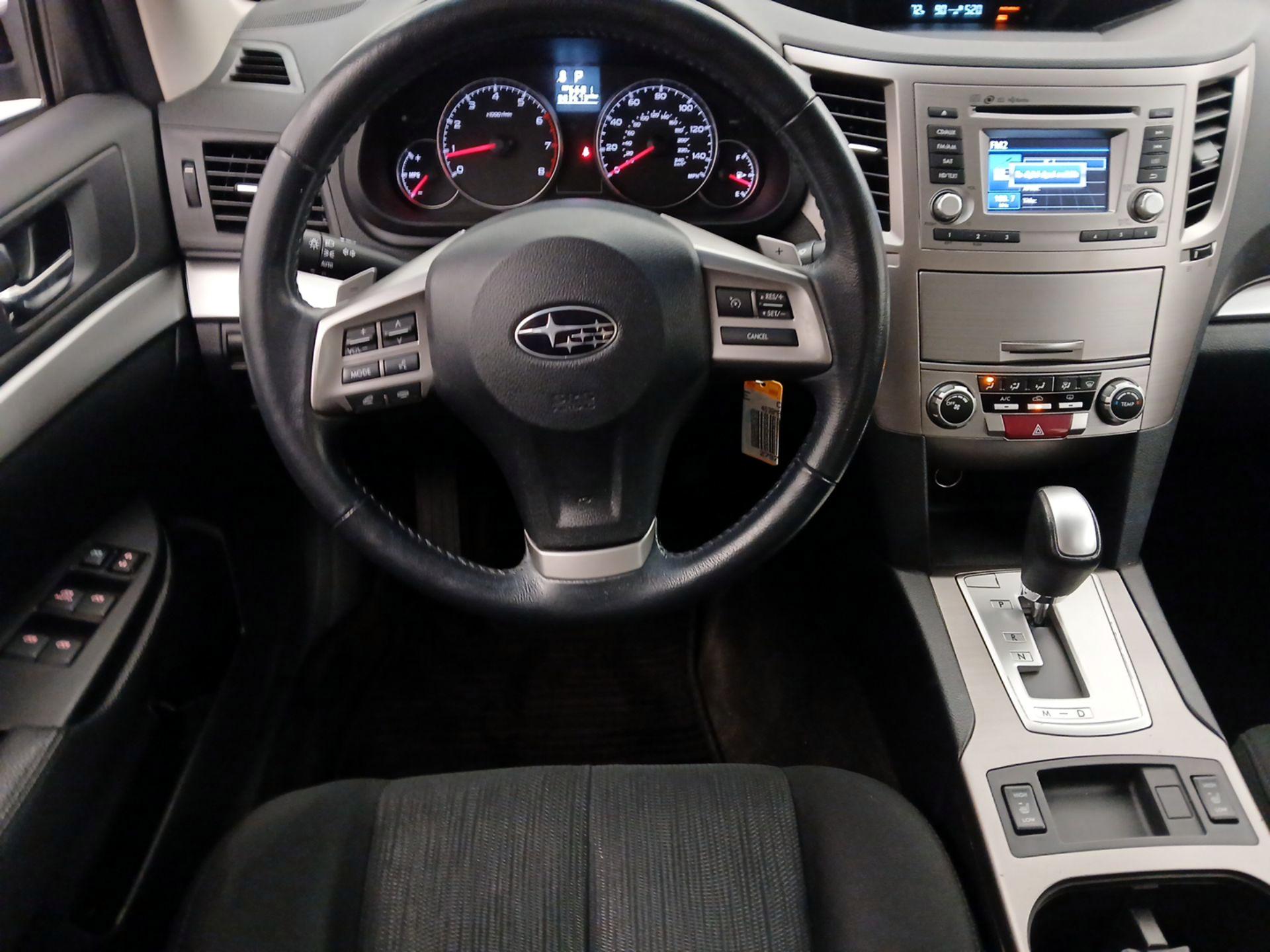 Thumbnail: 2014 Subaru Legacy - 10