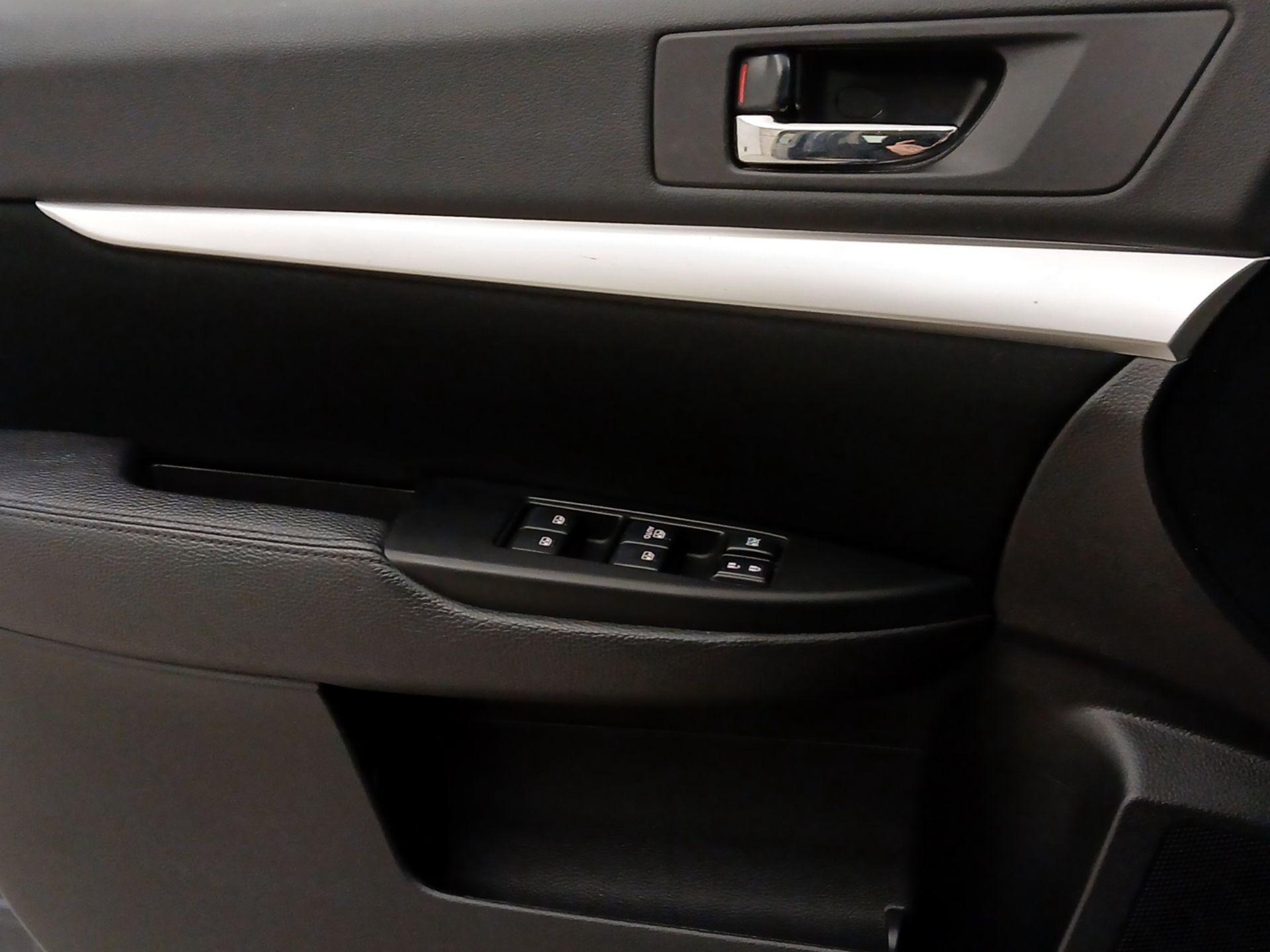Thumbnail: 2014 Subaru Legacy - 12