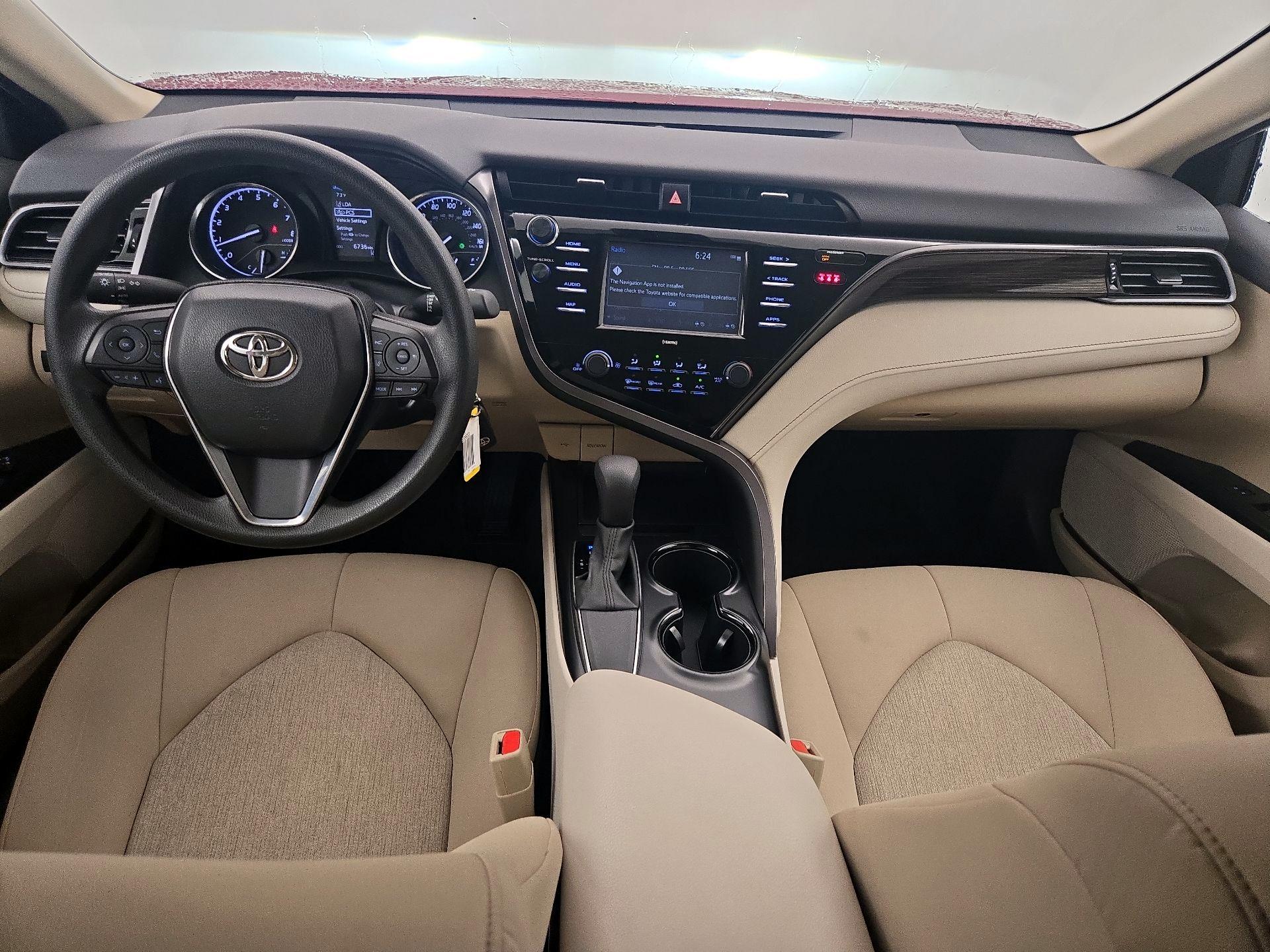 Thumbnail: 2020 Toyota Camry - 9