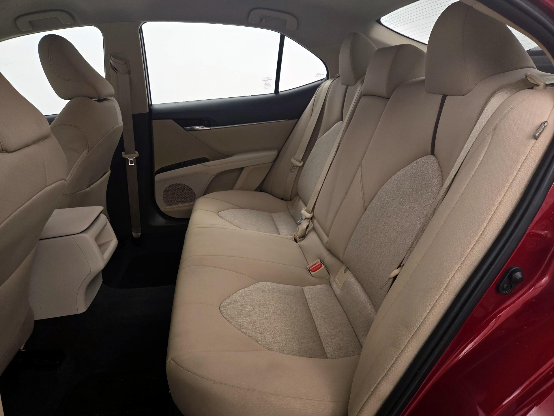 Thumbnail: 2020 Toyota Camry - 19