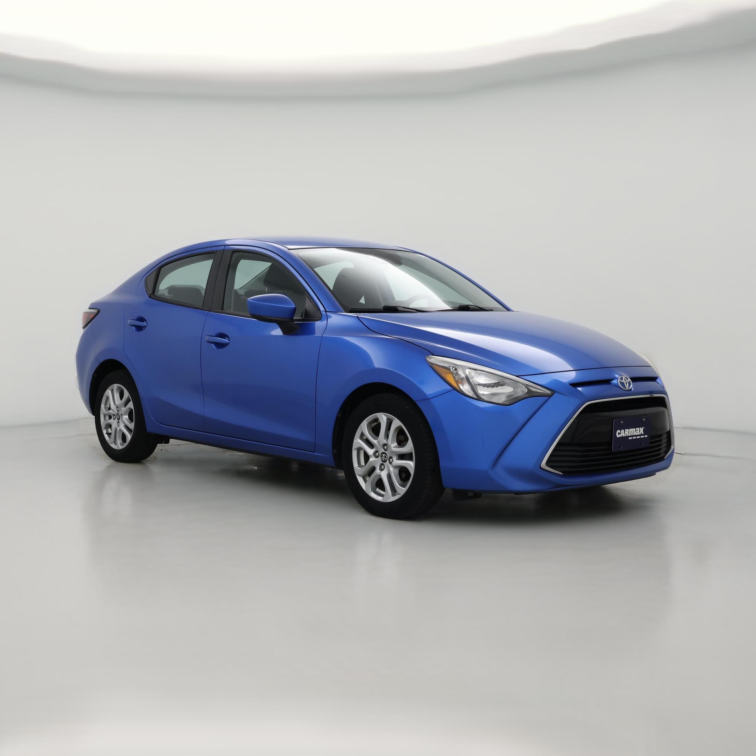 Thumbnail: 2018 Toyota Yaris iA - 1