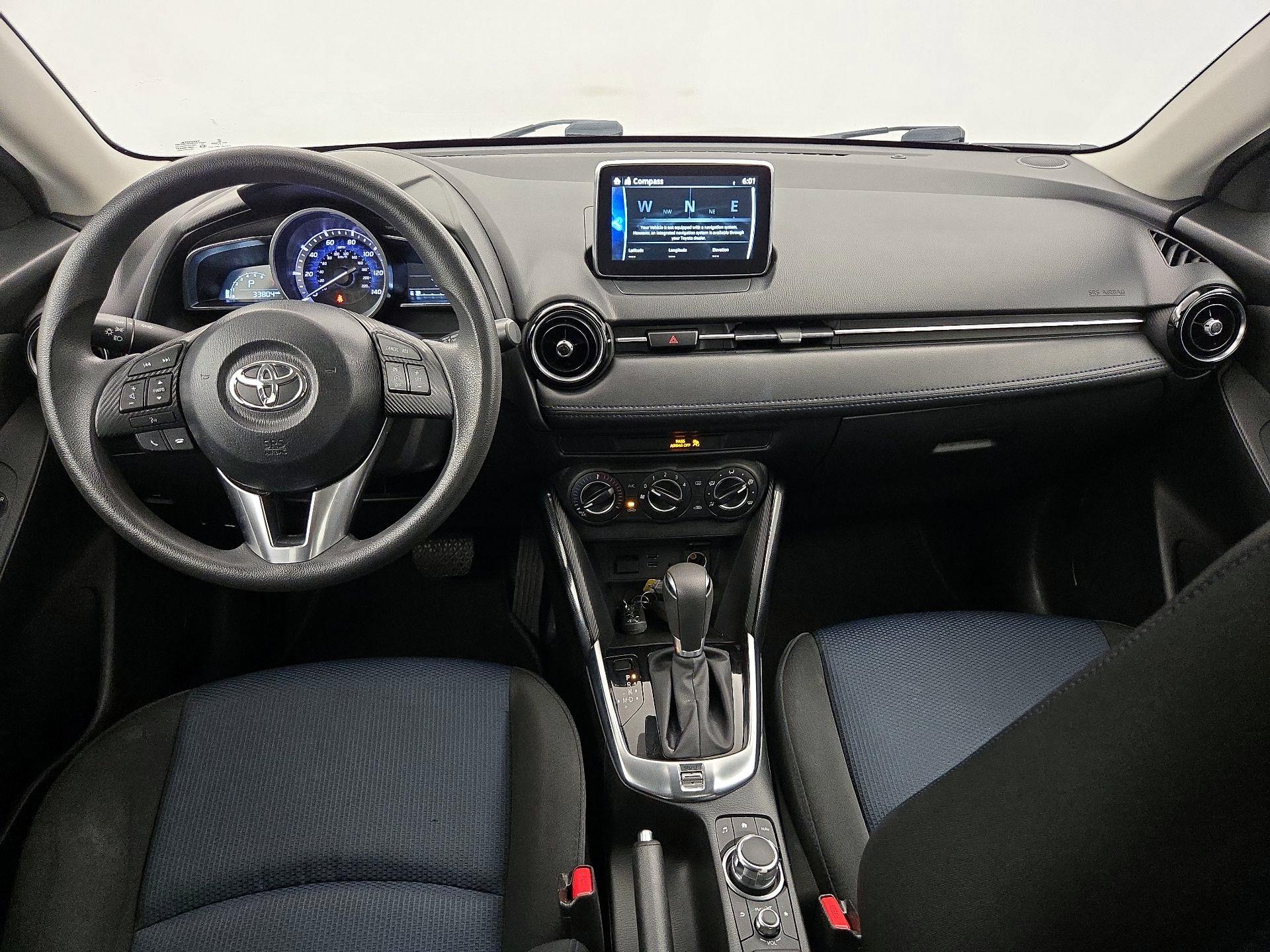 Thumbnail: 2018 Toyota Yaris iA - 9
