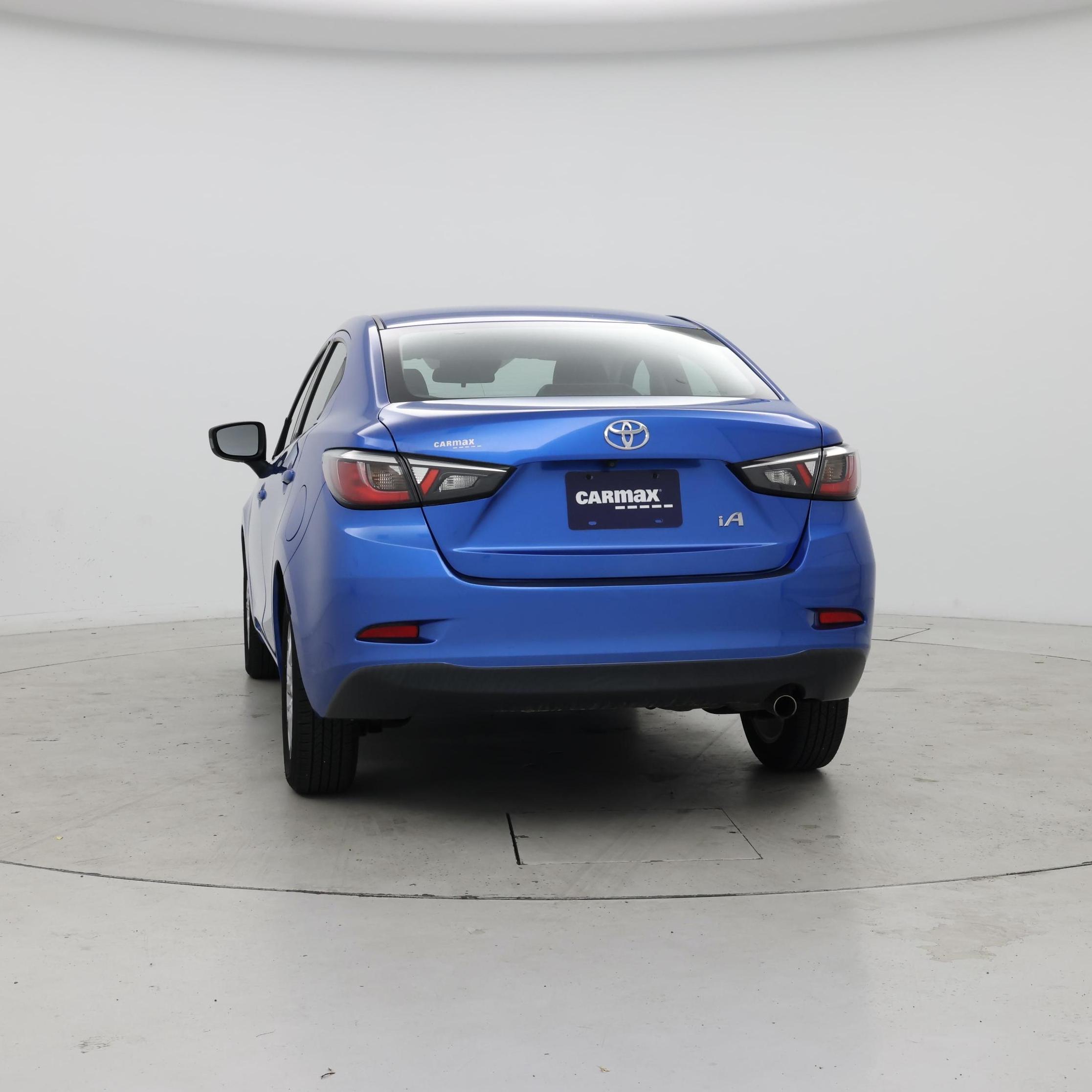 Thumbnail: 2018 Toyota Yaris iA - 6