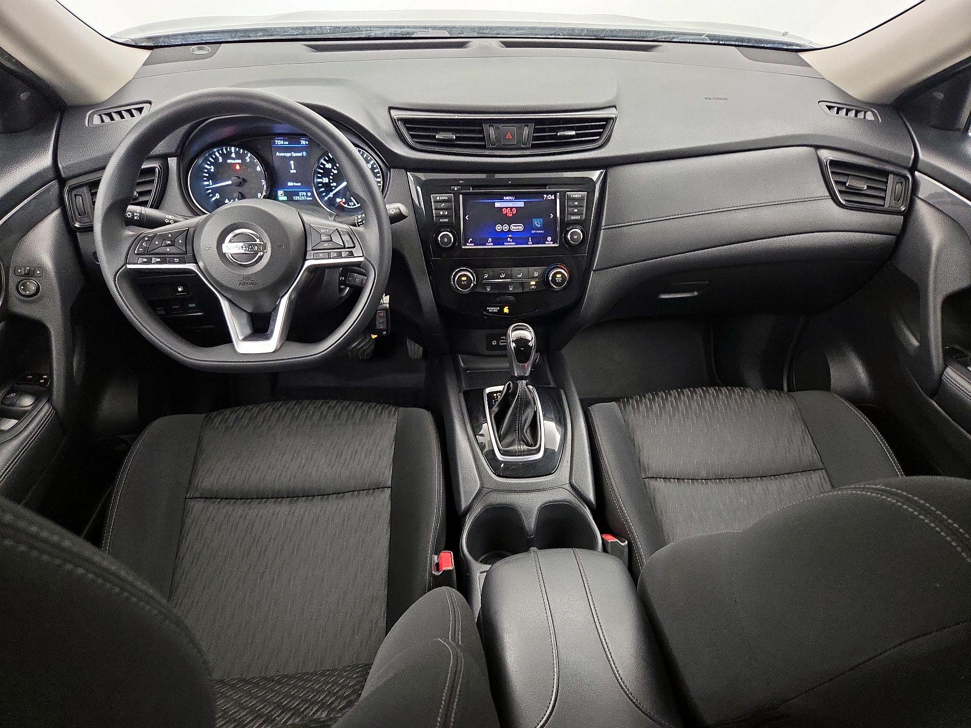 Thumbnail: 2018 Nissan Rogue - 9