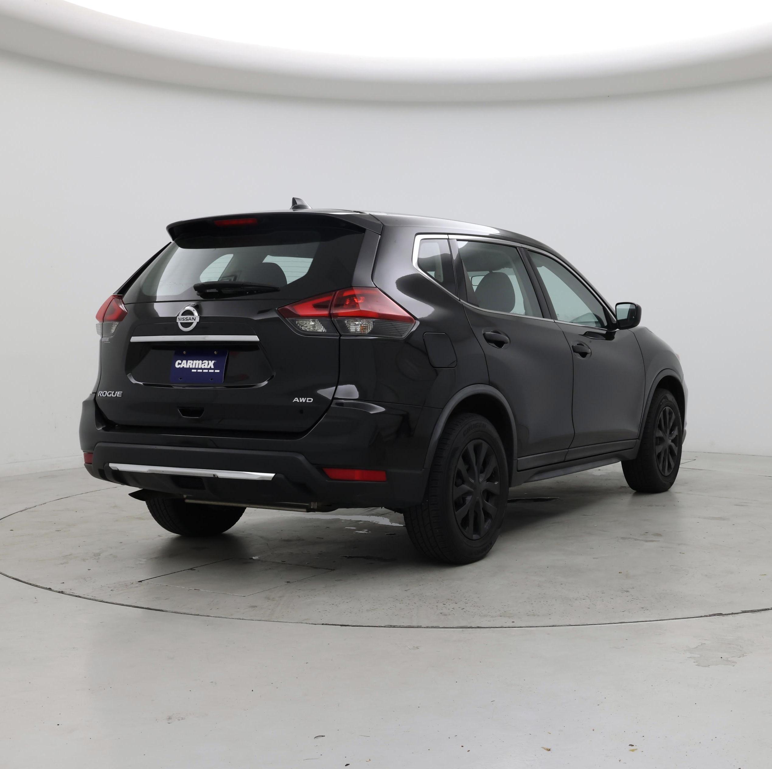 Thumbnail: 2018 Nissan Rogue - 8