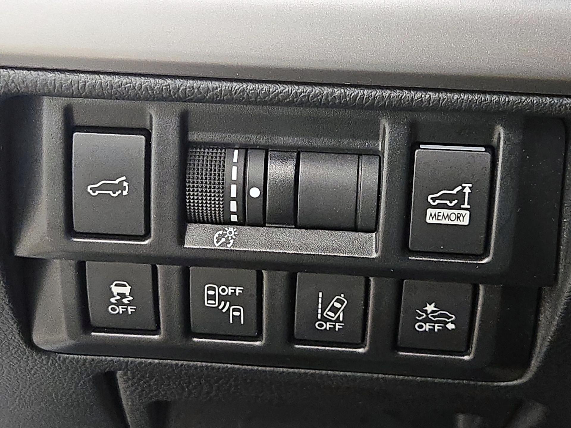 Thumbnail: 2019 Subaru Outback - 13