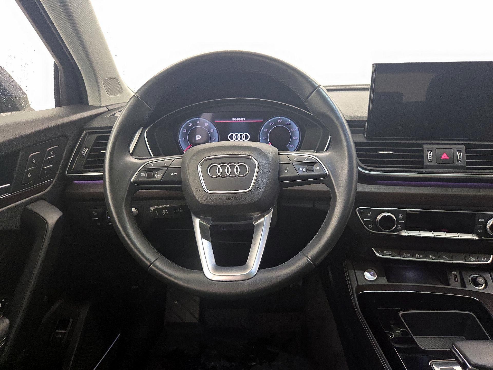 Thumbnail: 2021 Audi Q5 - 10